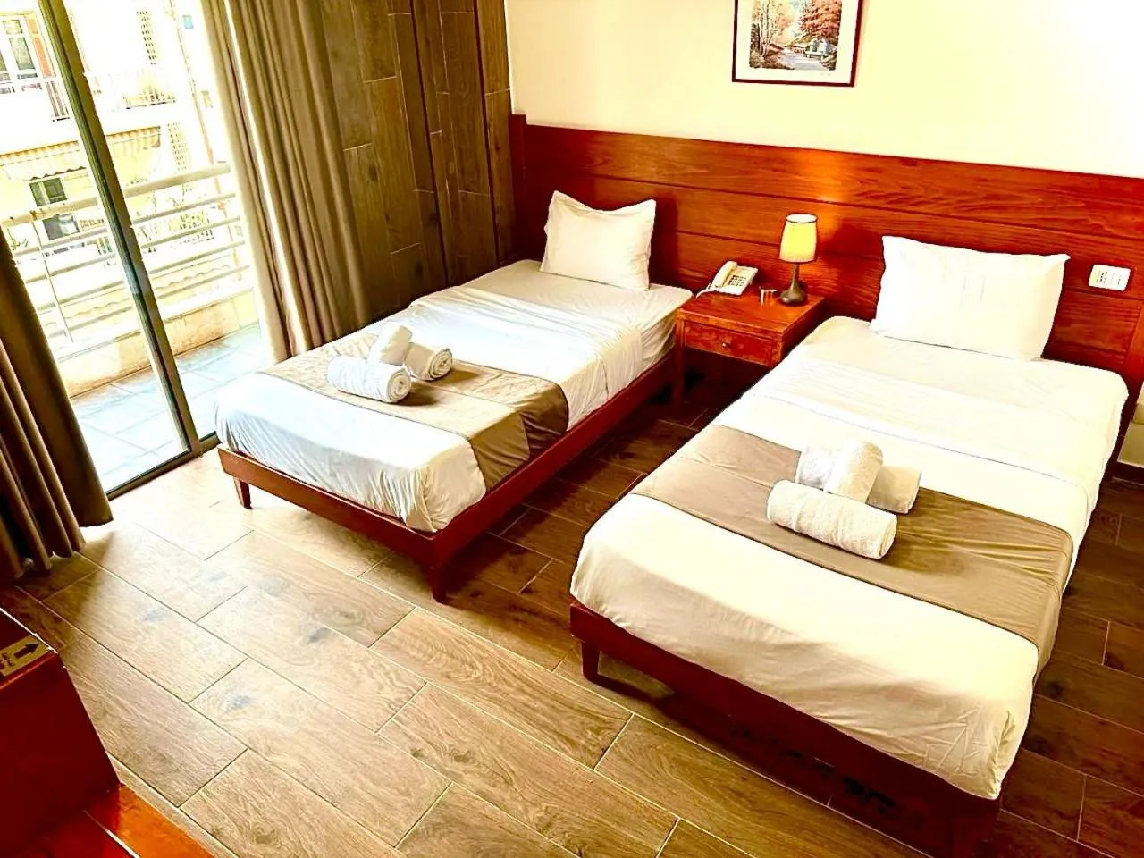 Bedroom, Bed in Caesar's Park Hotel