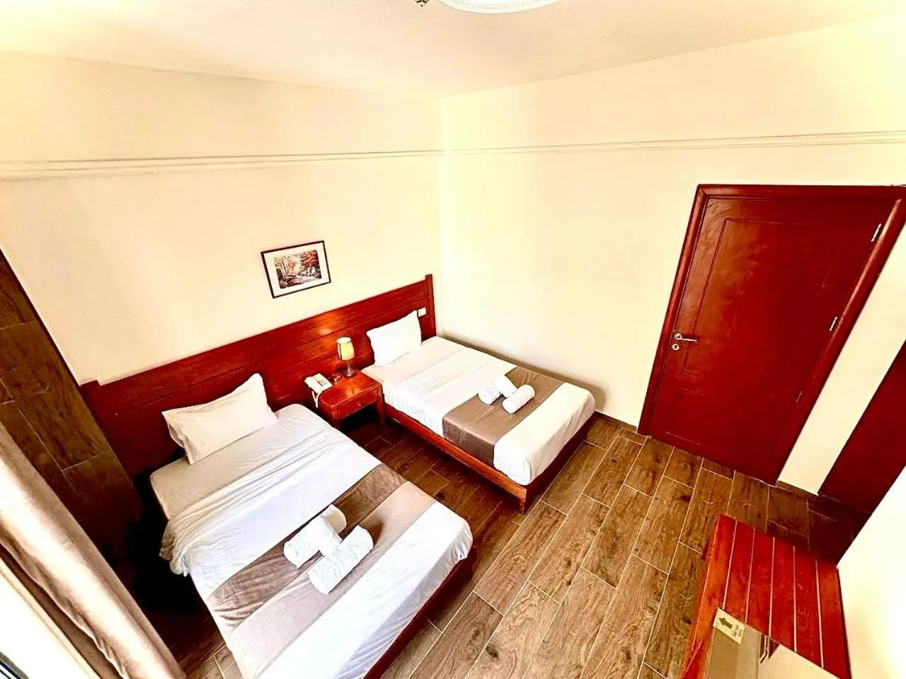 Bedroom, Bed in Caesar's Park Hotel