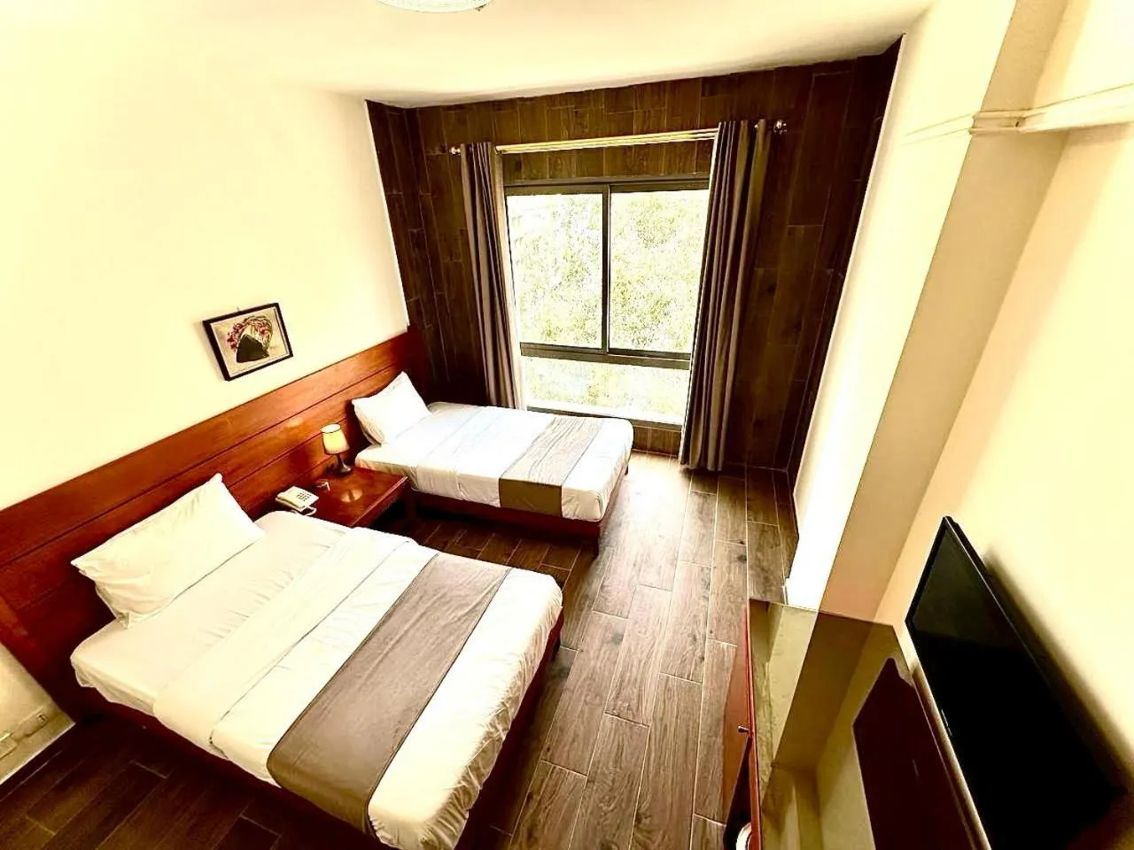 Bedroom, Bed in Caesar's Park Hotel