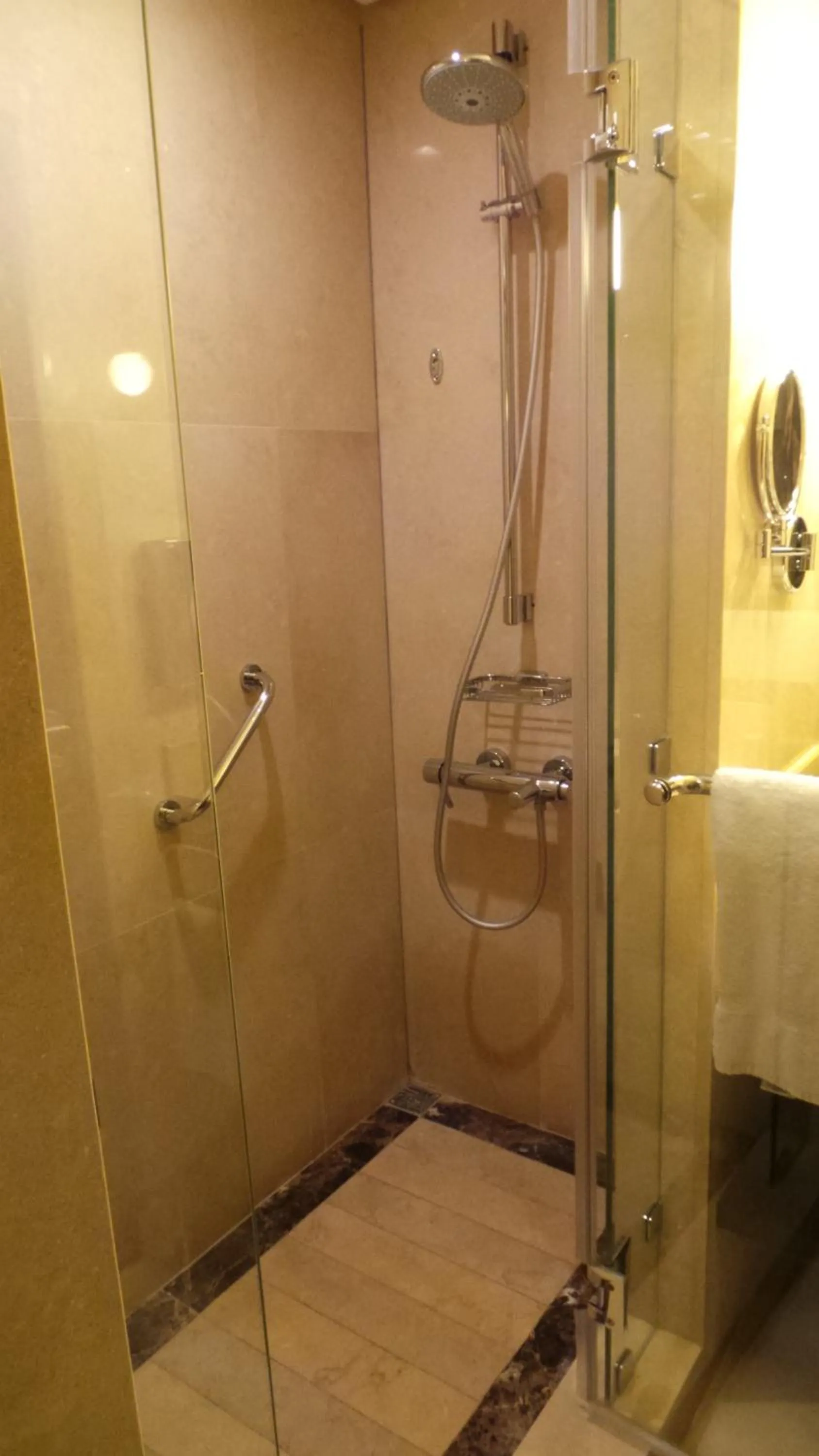 Bathroom in Amman Airport Hotel