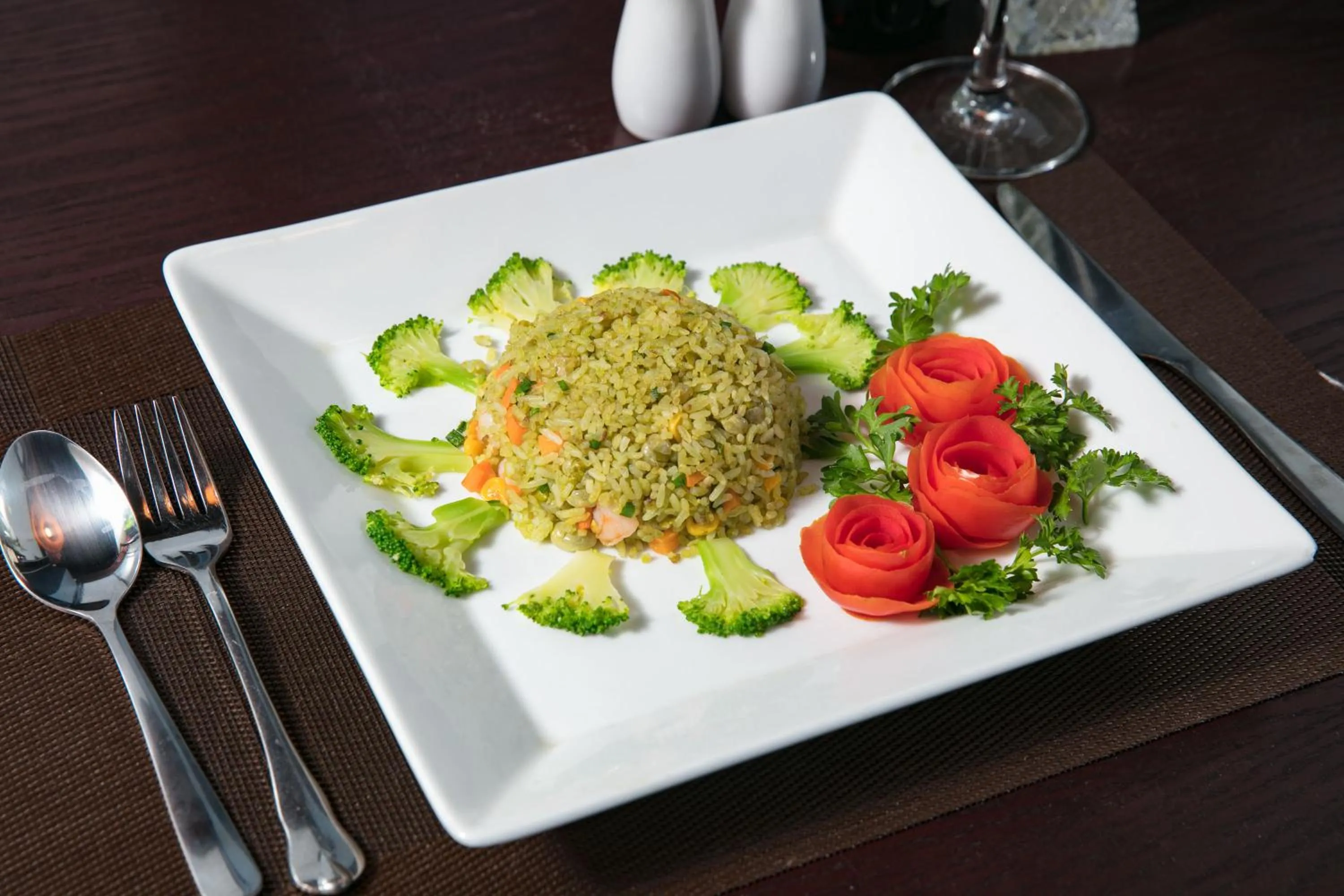 Food and drinks in Serene Boutique Hotel & Spa