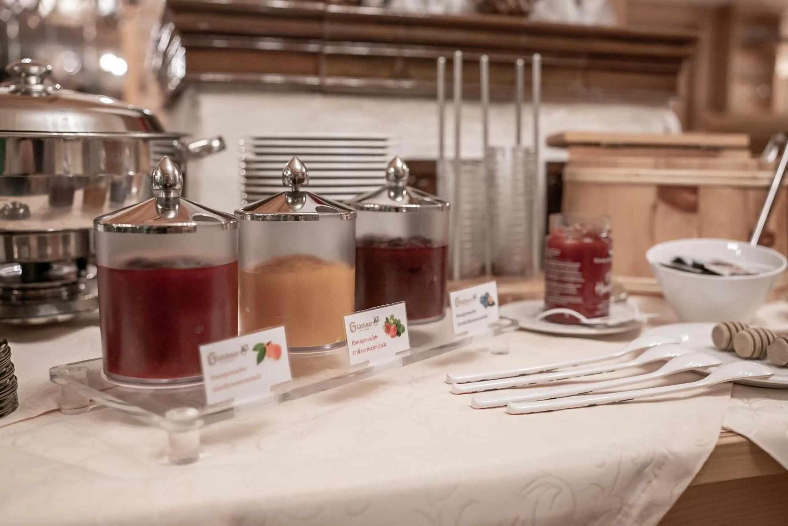 Buffet breakfast in Hotel Glöckner und Hotel Residenz Glöckner