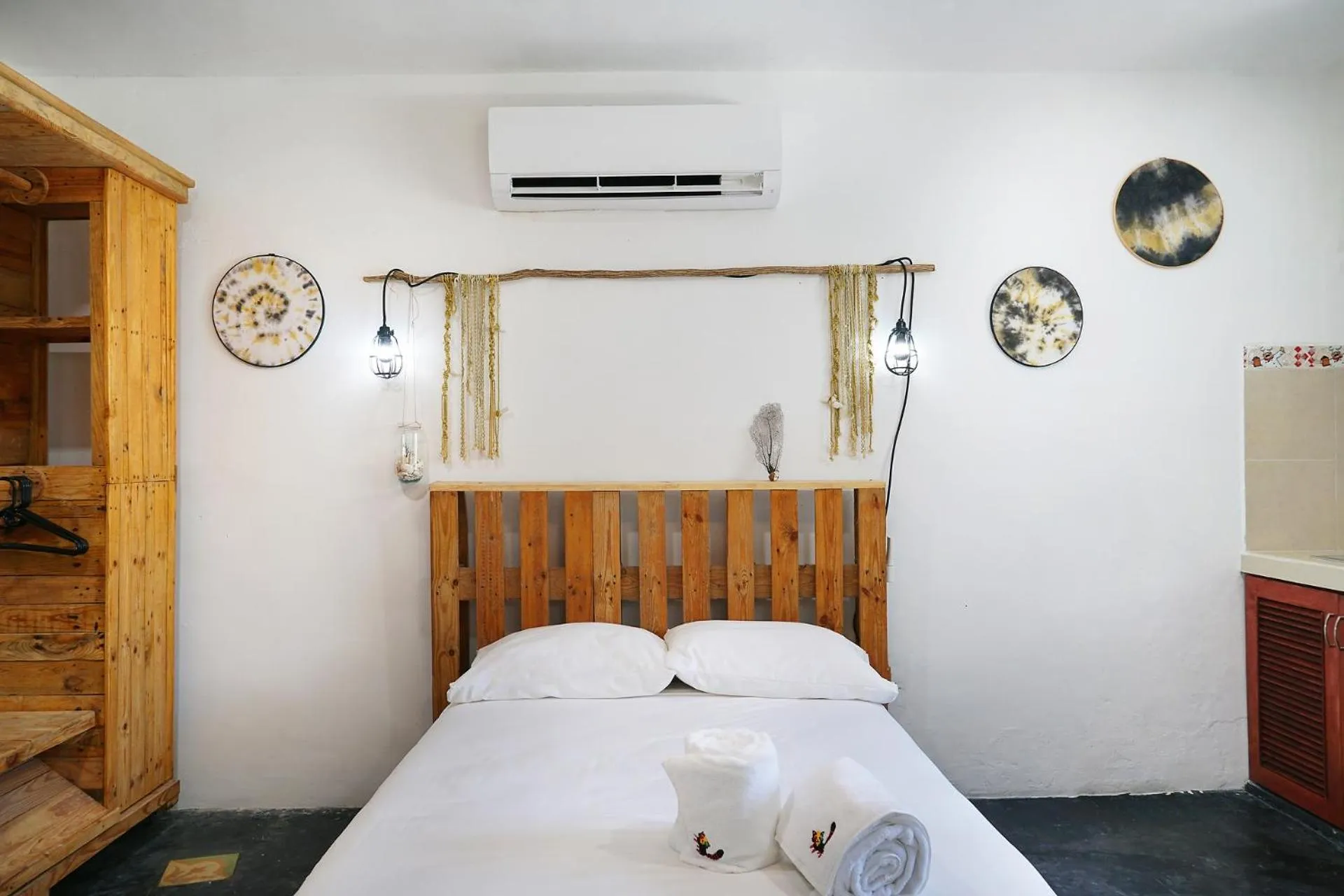 Bed in Red Panda Hostal