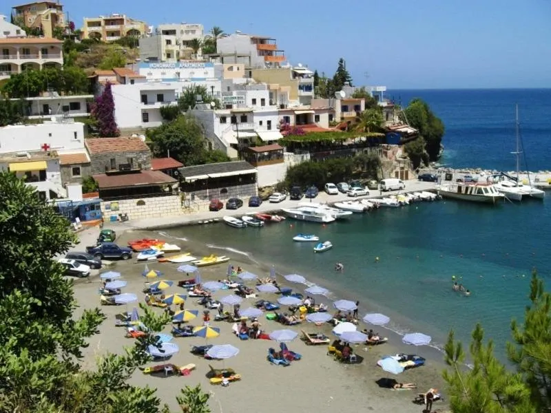 Dimitris Apartments