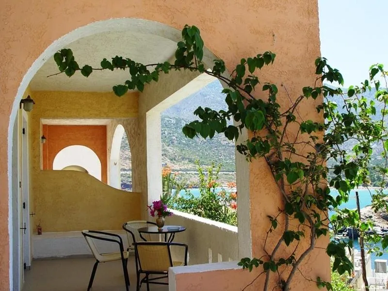 Dimitris Apartments
