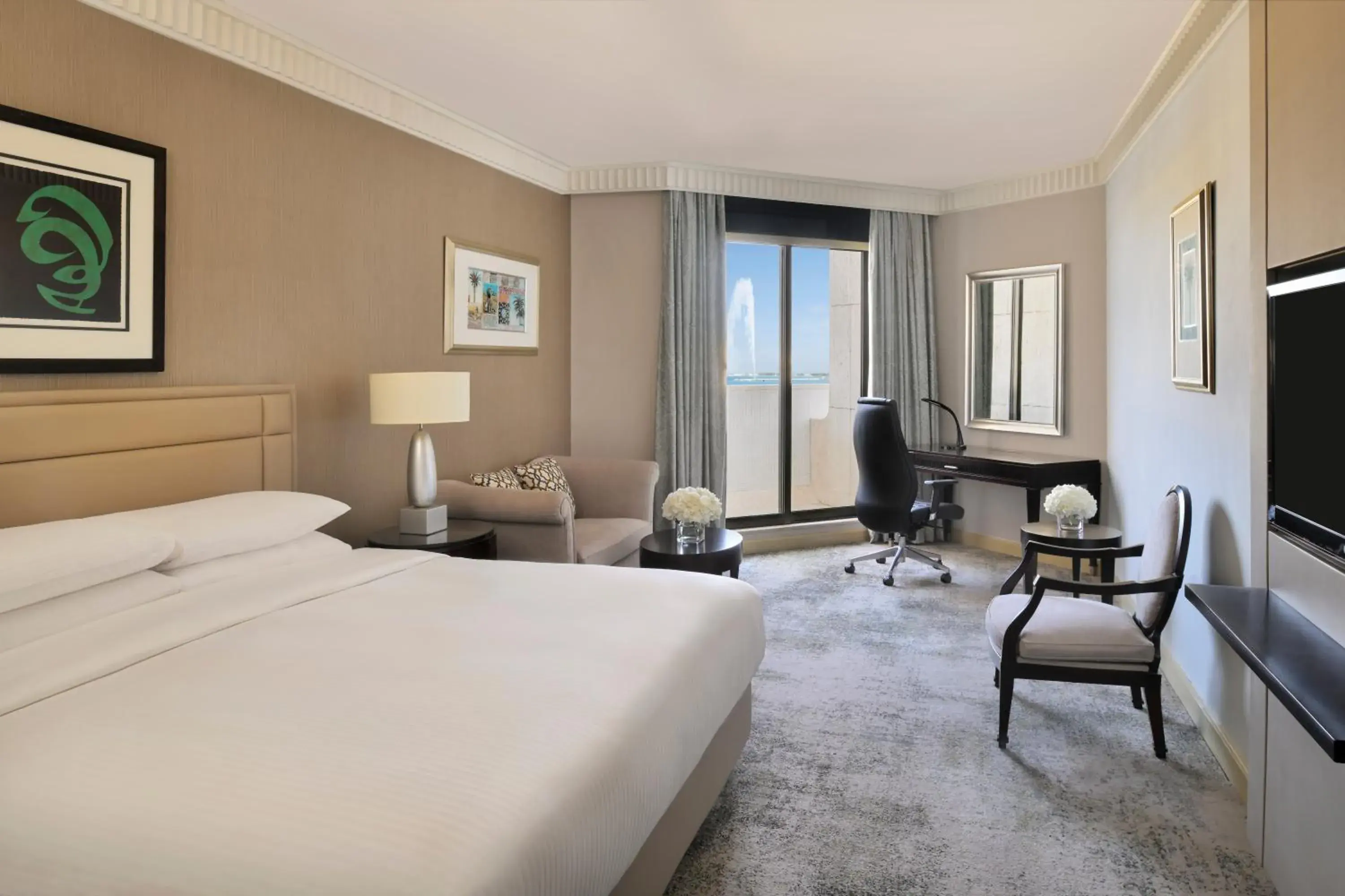 Bed in InterContinental Jeddah by IHG Bed in InterContinental Jeddah by IHG