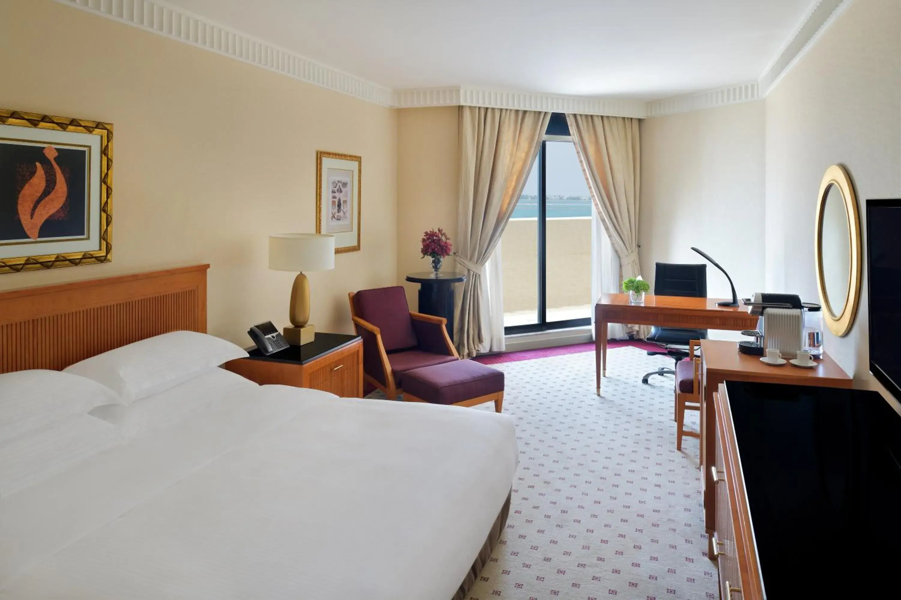Photo of the whole room, Bed in InterContinental Jeddah by IHG Photo of the whole room, Bed in InterContinental Jeddah by IHG