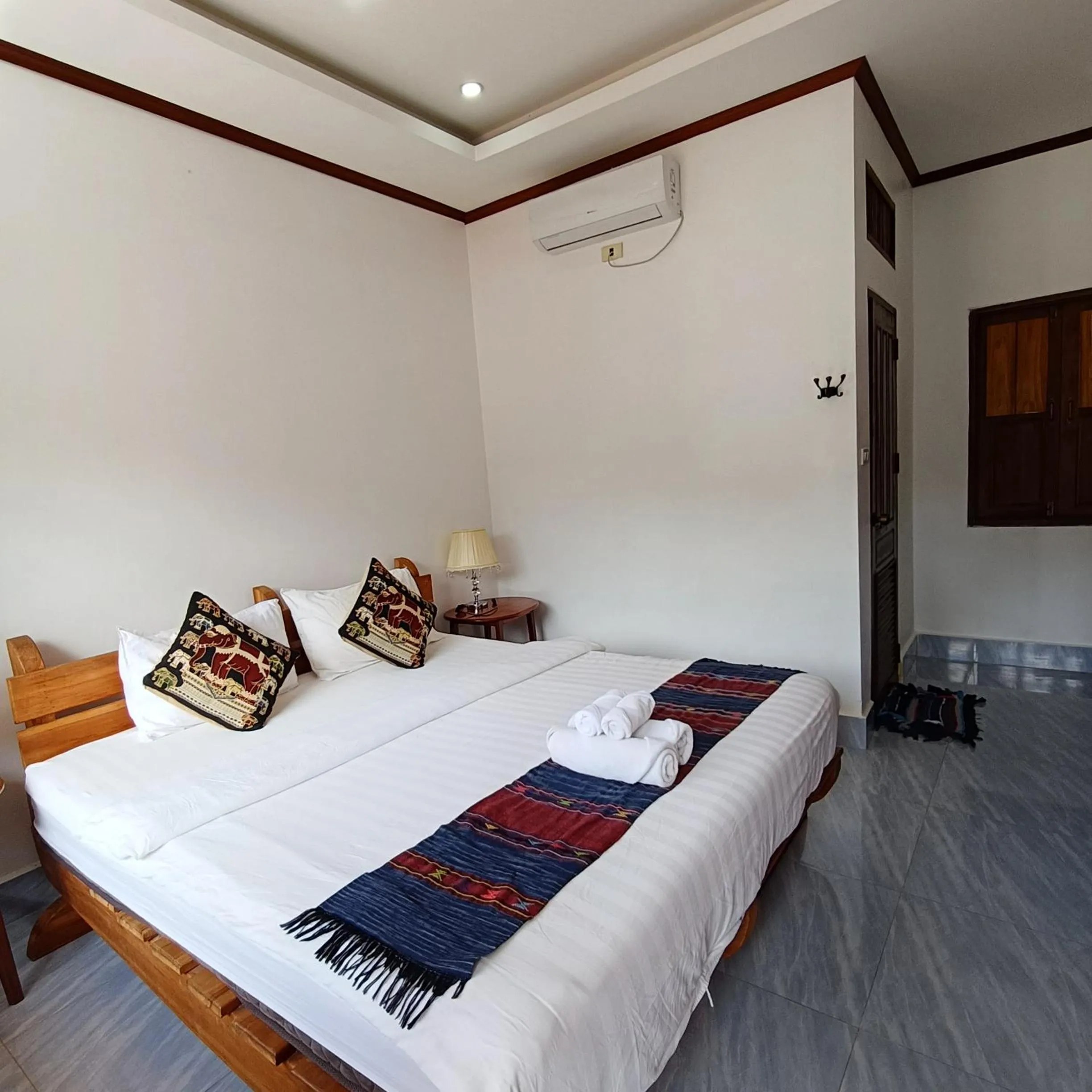 Bed in Nam ou view villa