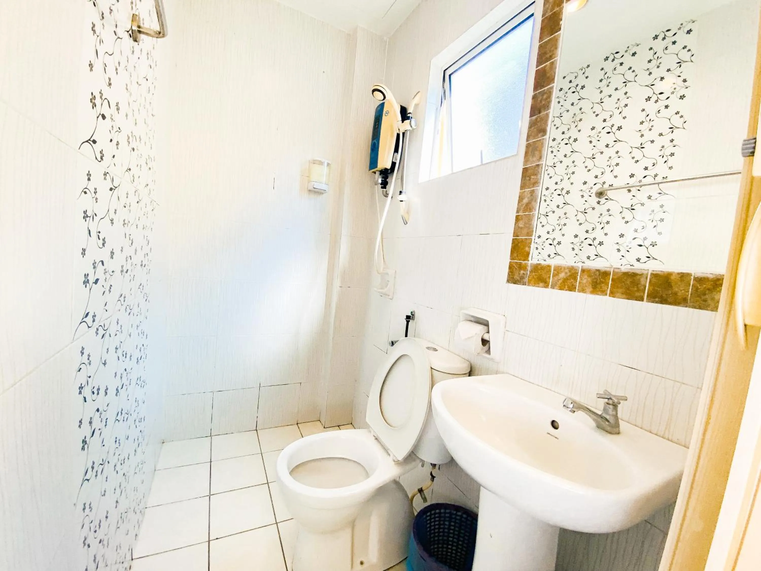 Toilet in Sun Inns Hotel Bandar Puchong Utama