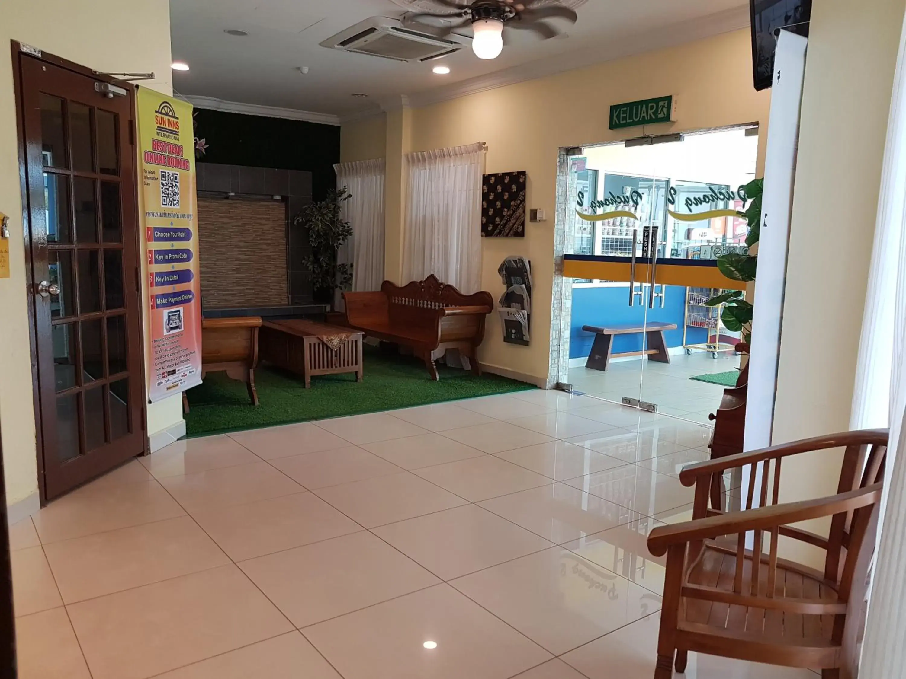 Lobby or reception in Sun Inns Hotel Bandar Puchong Utama Lobby or reception in Sun Inns Hotel Bandar Puchong Utama