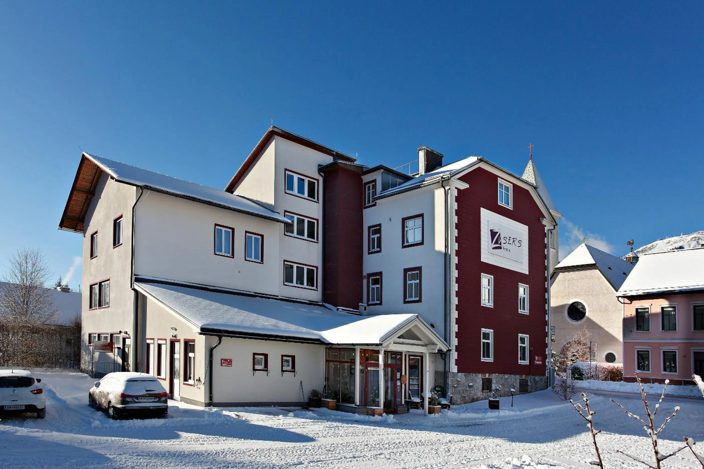 Facade/entrance in Familie Zuser Hotel Garni