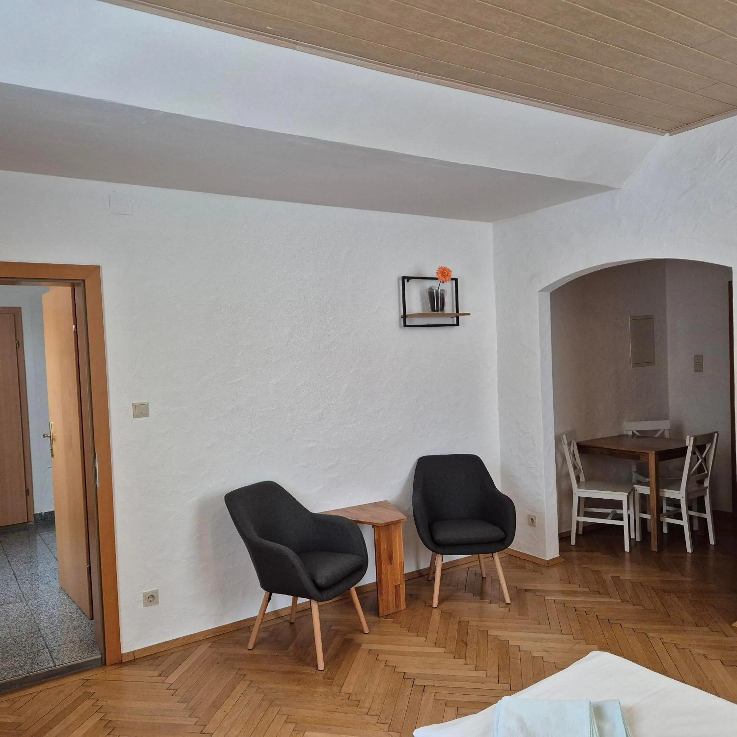 Seating area in Familie Zuser Hotel Garni