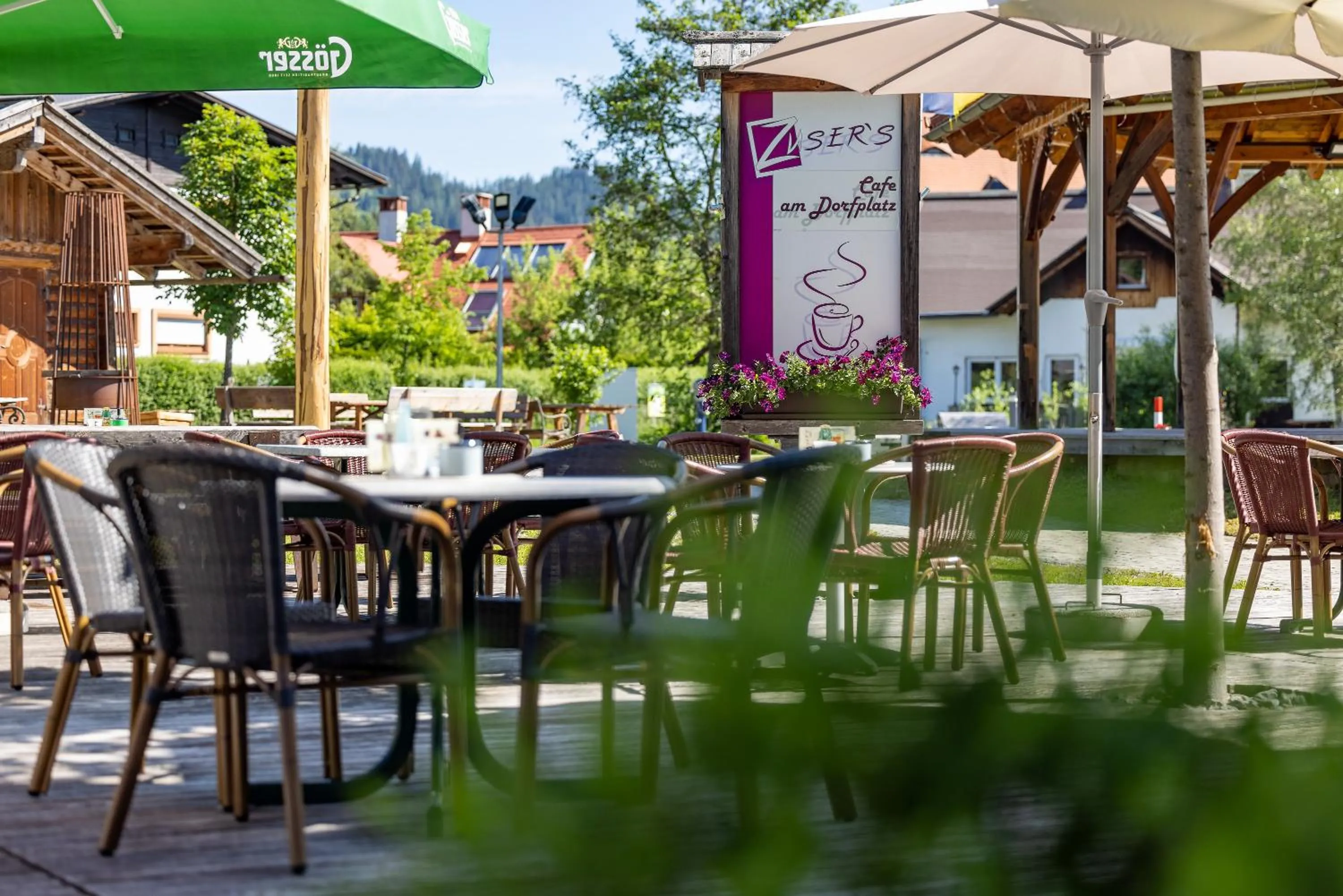 Restaurant/places to eat in Familie Zuser Hotel Garni