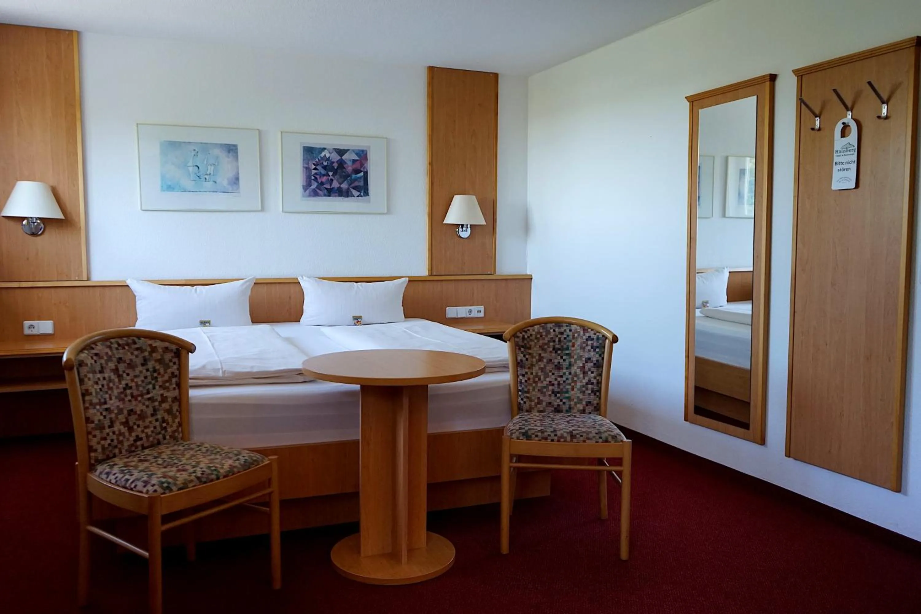 Photo of the whole room, Bed in Hainberg Hotel Garni