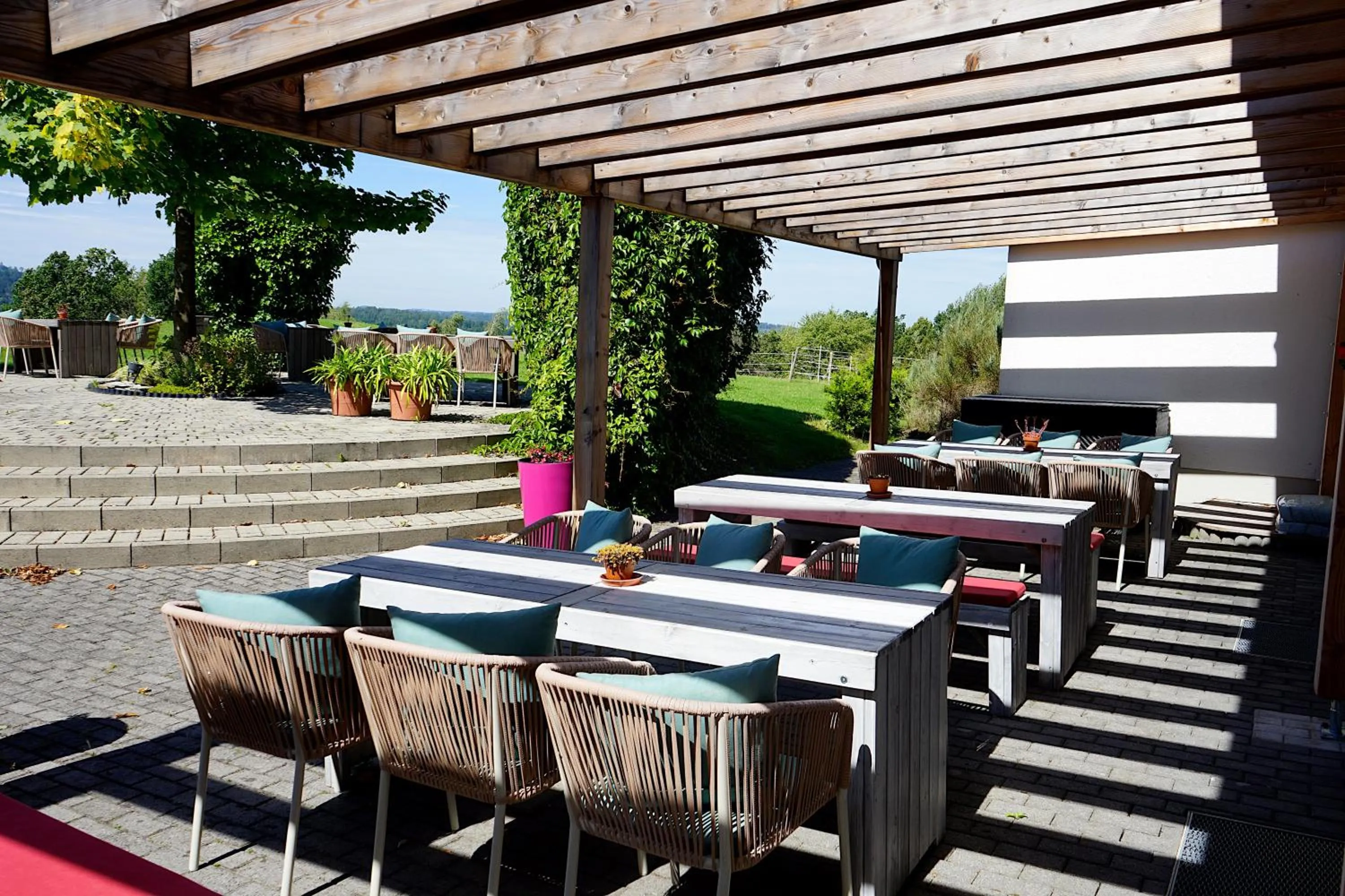 Restaurant/places to eat in Hainberg Hotel Garni