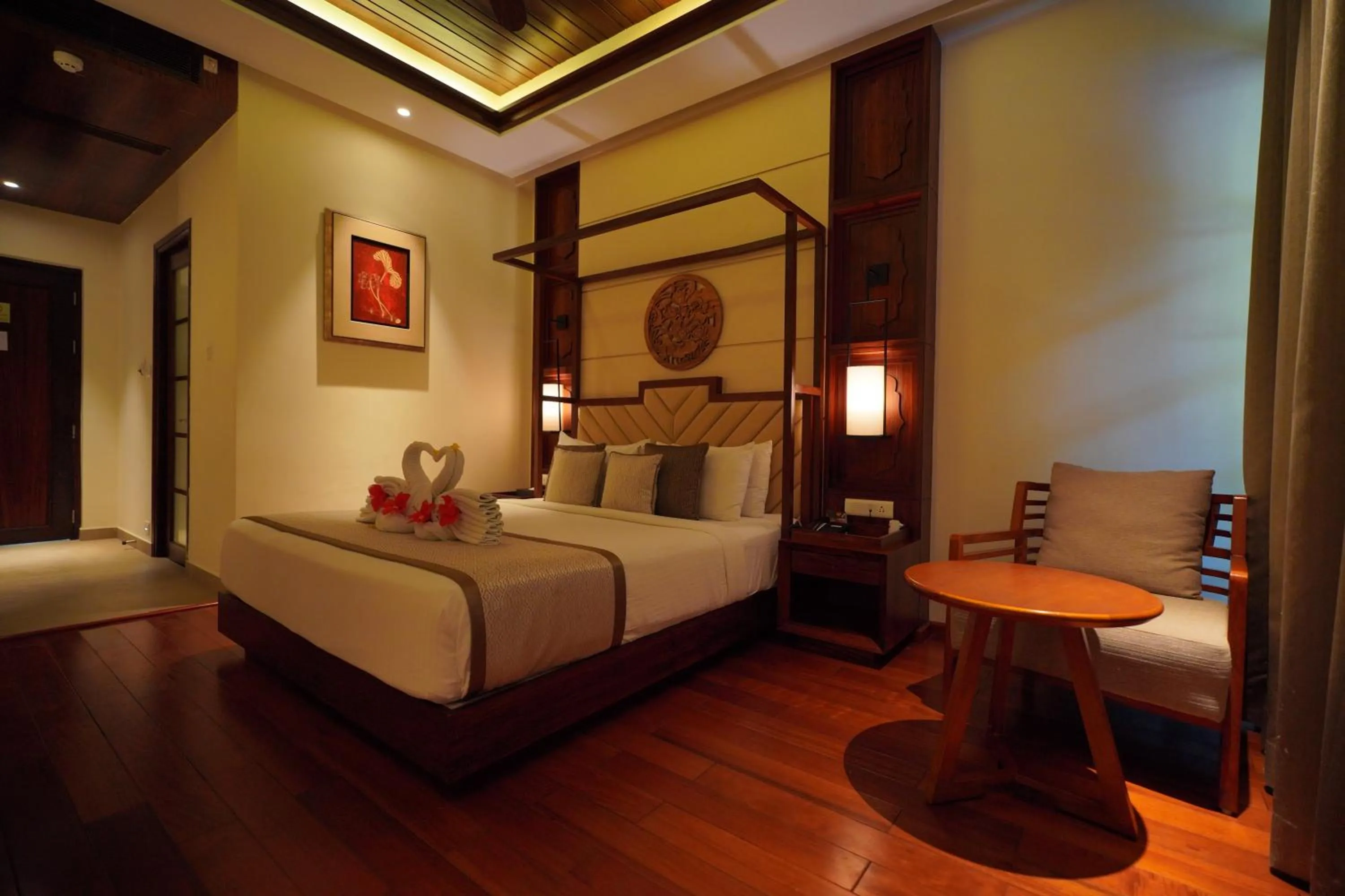 Bedroom, Bed in Sea Shell Samssara