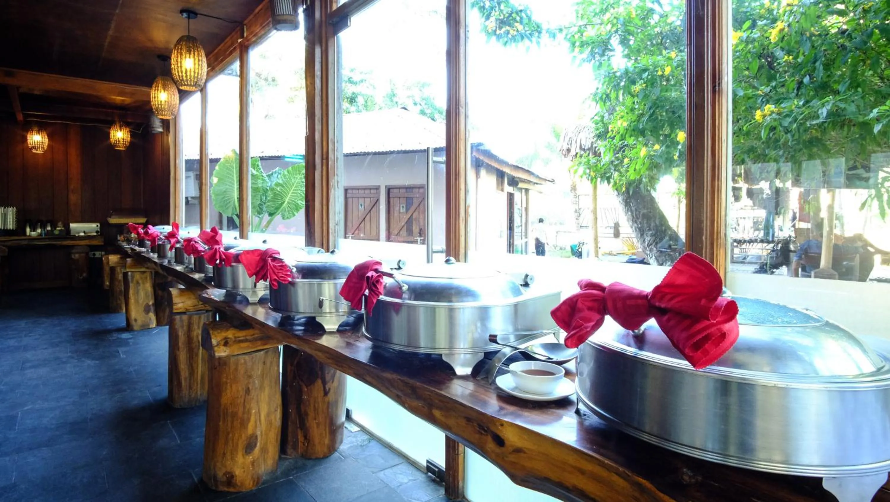 Breakfast in Sea Shell Samssara