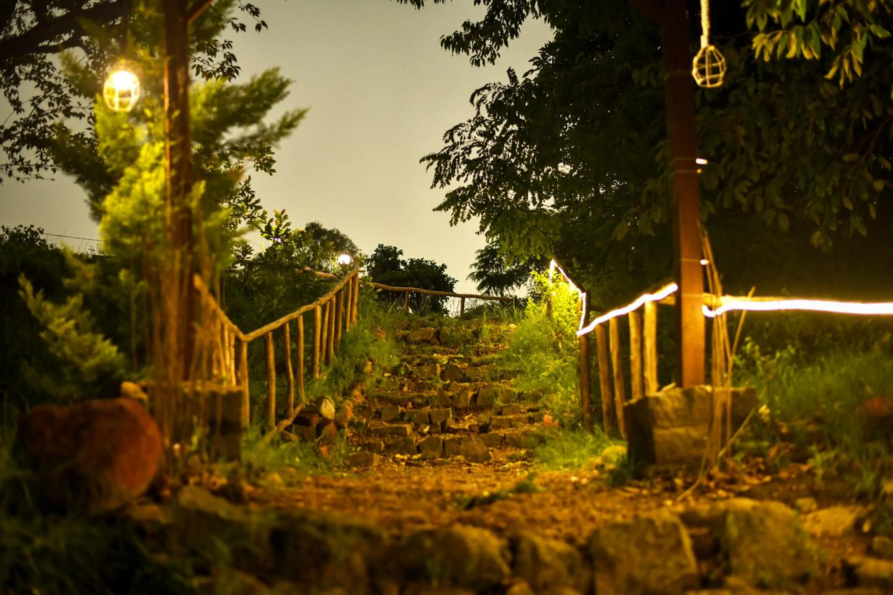 Landmark view in Monkey Mud House and Camps, Bir