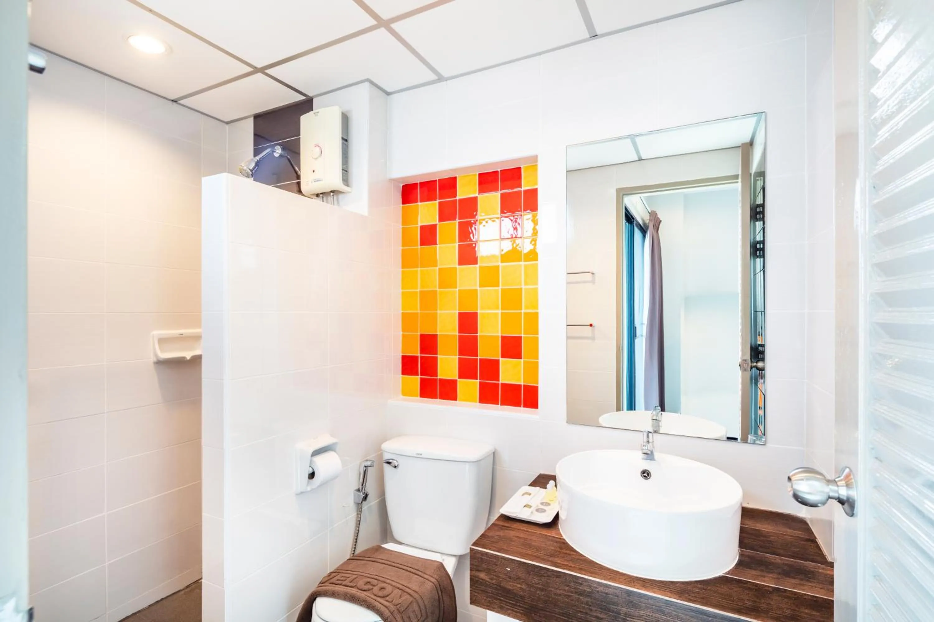 Bathroom in Aliz Hotel