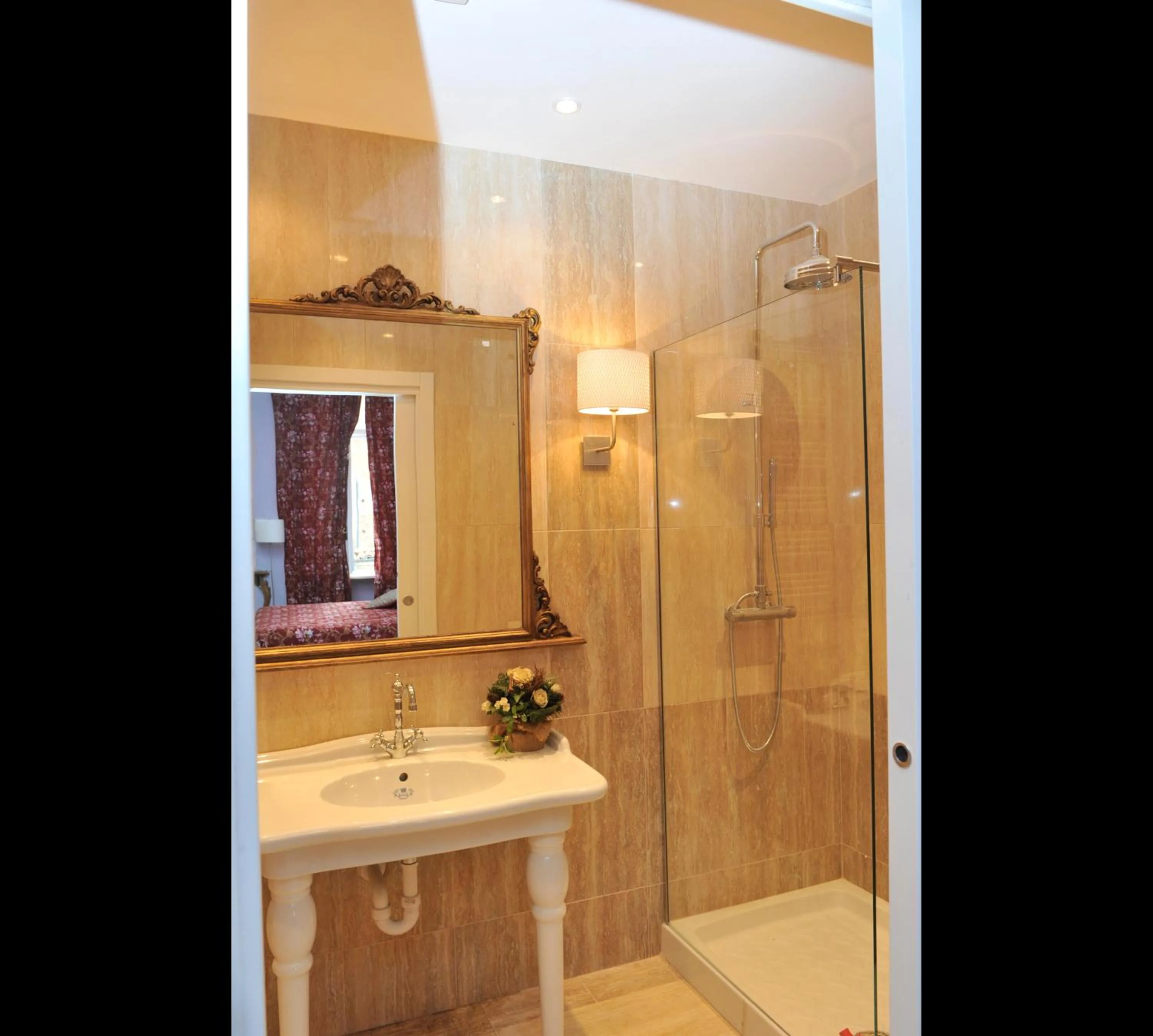 Shower in Relais Al Bel San Domenico