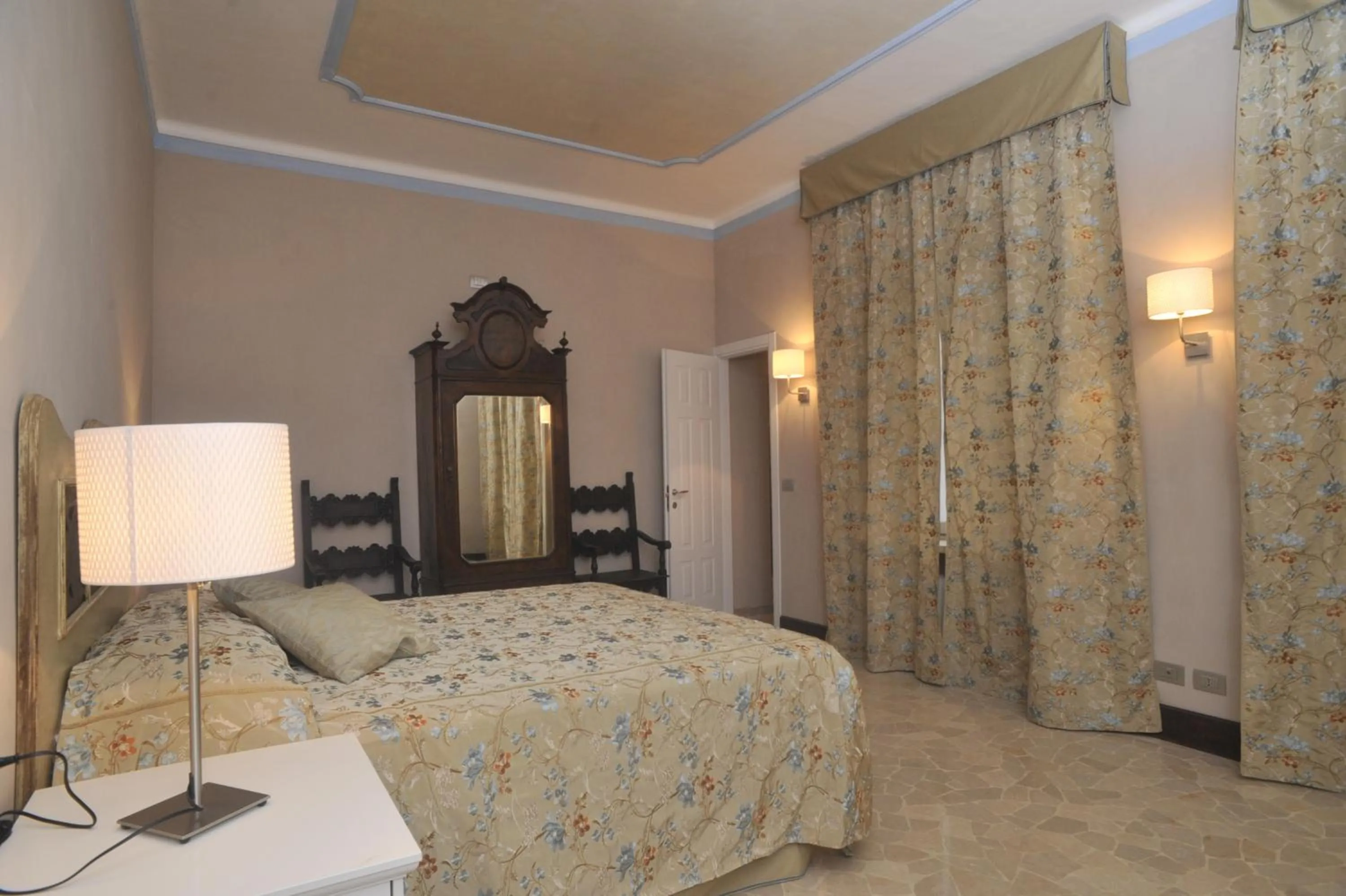 Bed in Relais Al Bel San Domenico