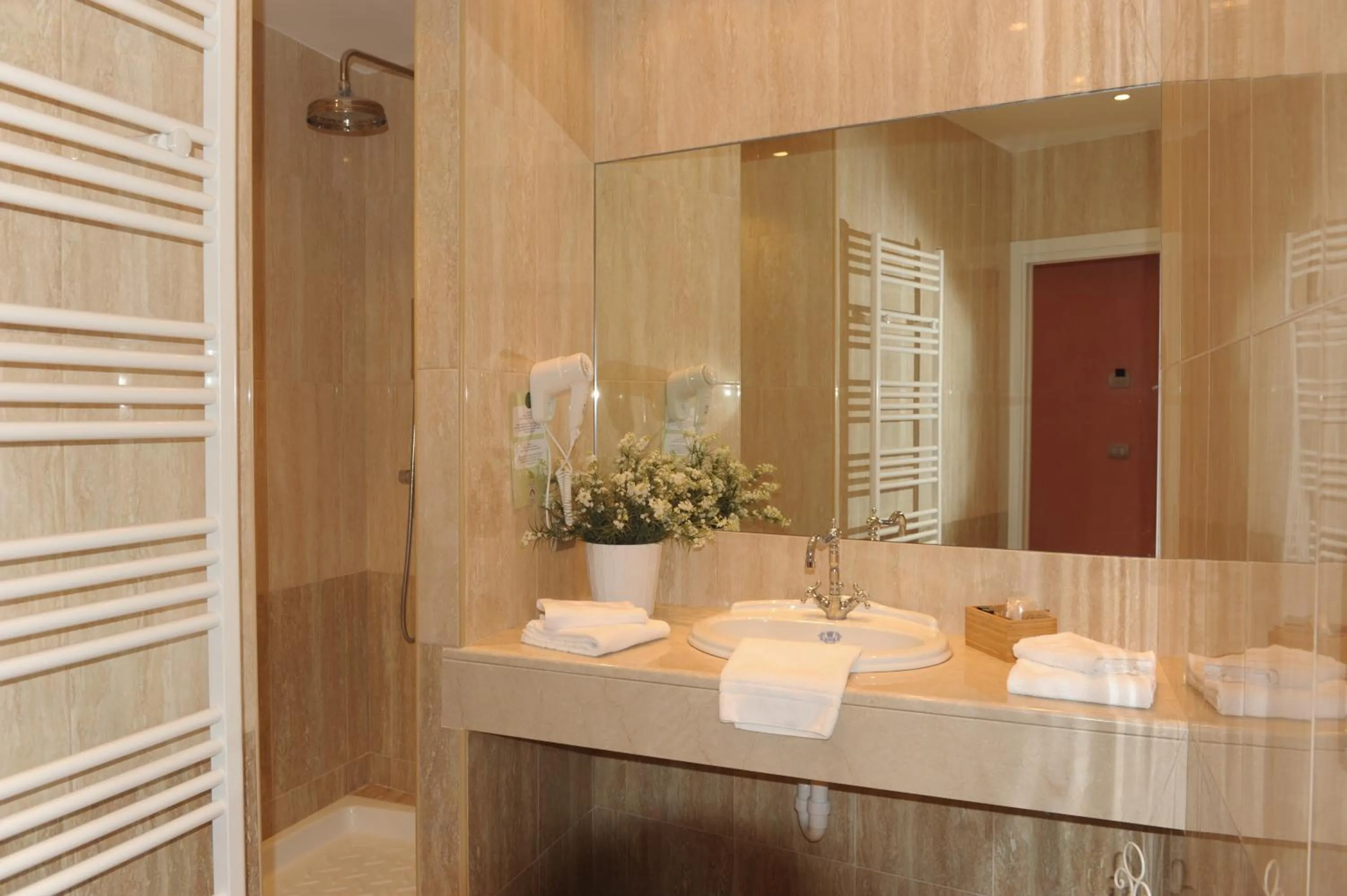 Bathroom in Relais Al Bel San Domenico