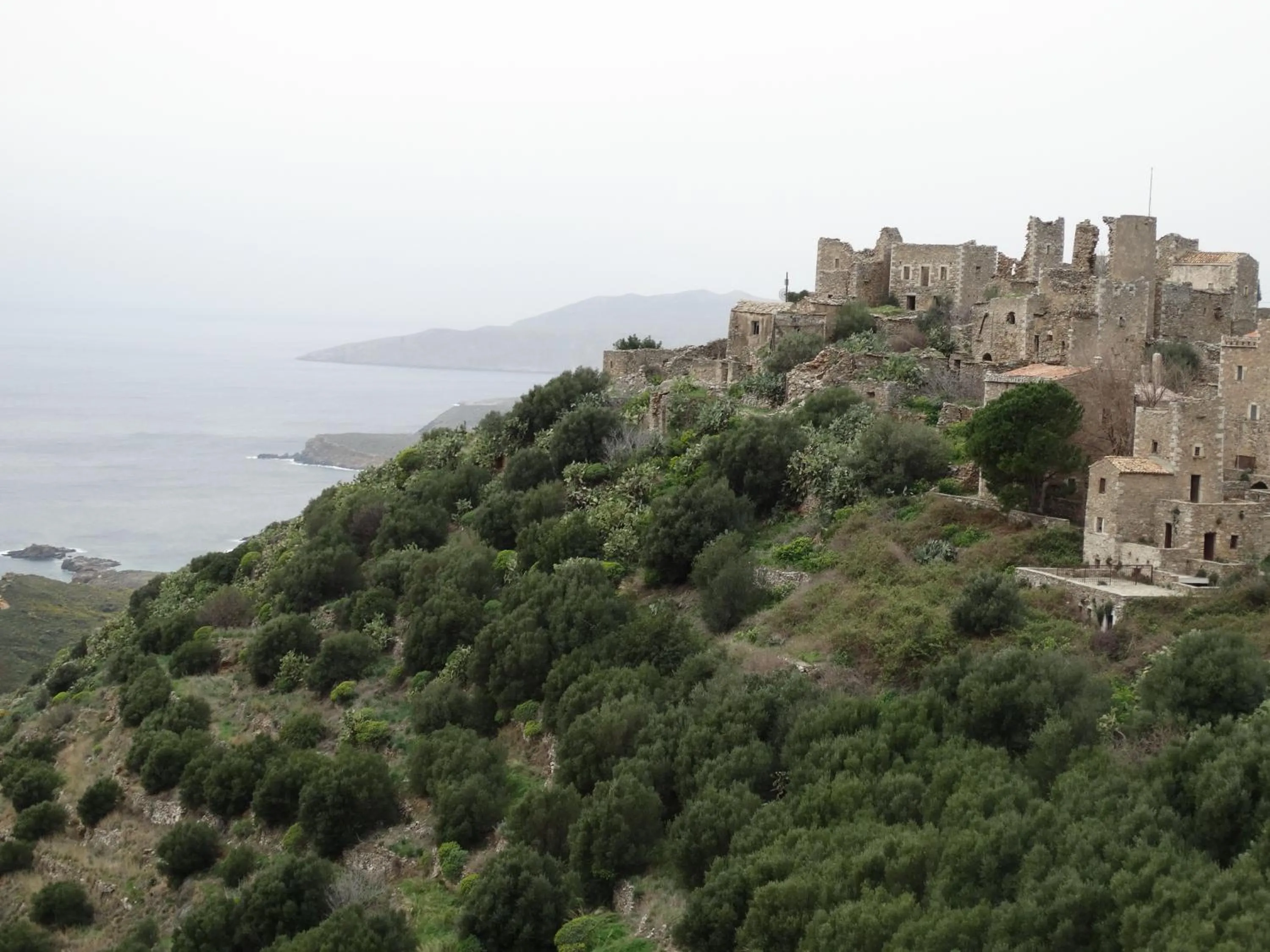 Nearby landmark in Akrotainaritis