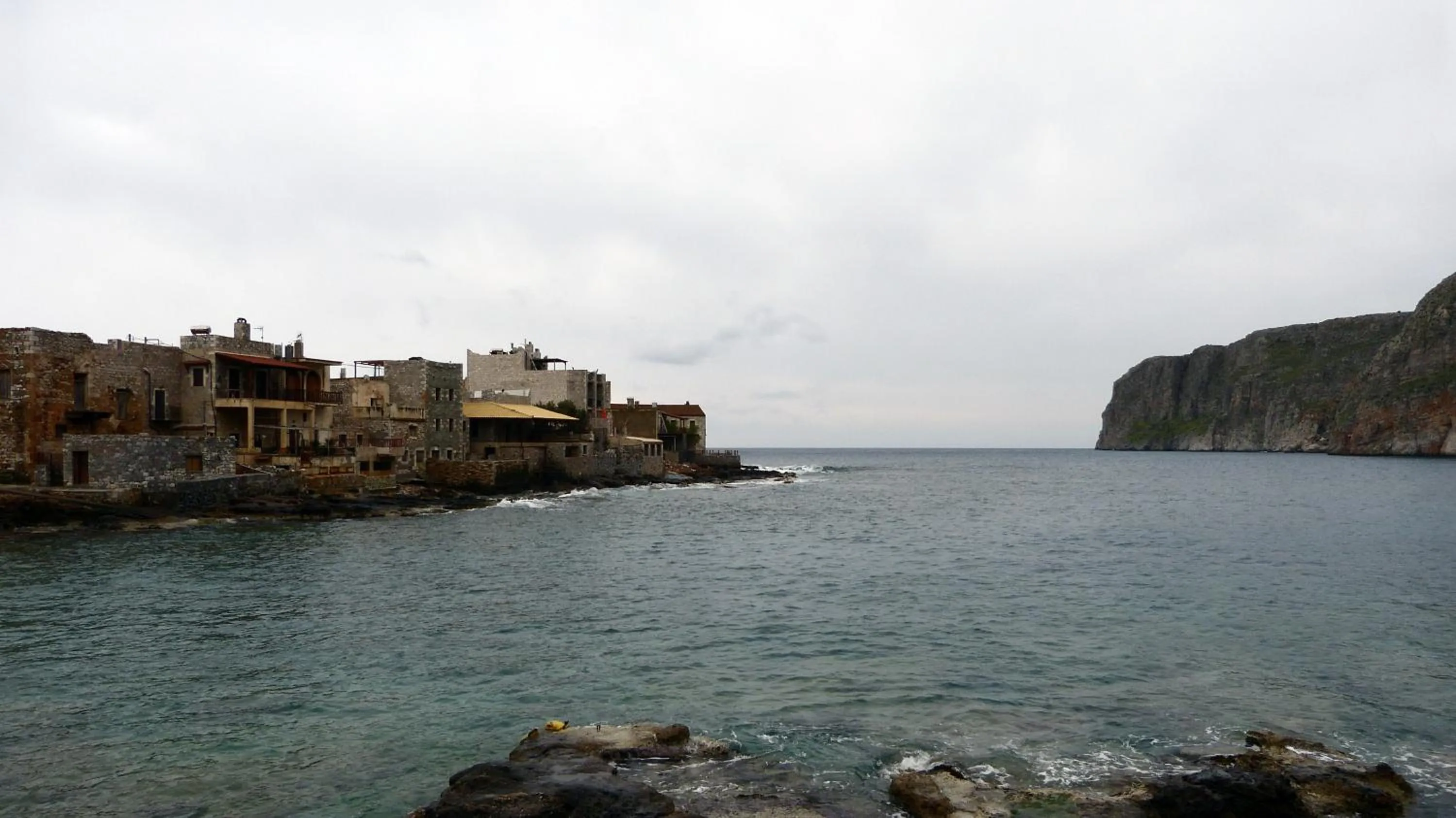 Natural landscape in Akrotainaritis