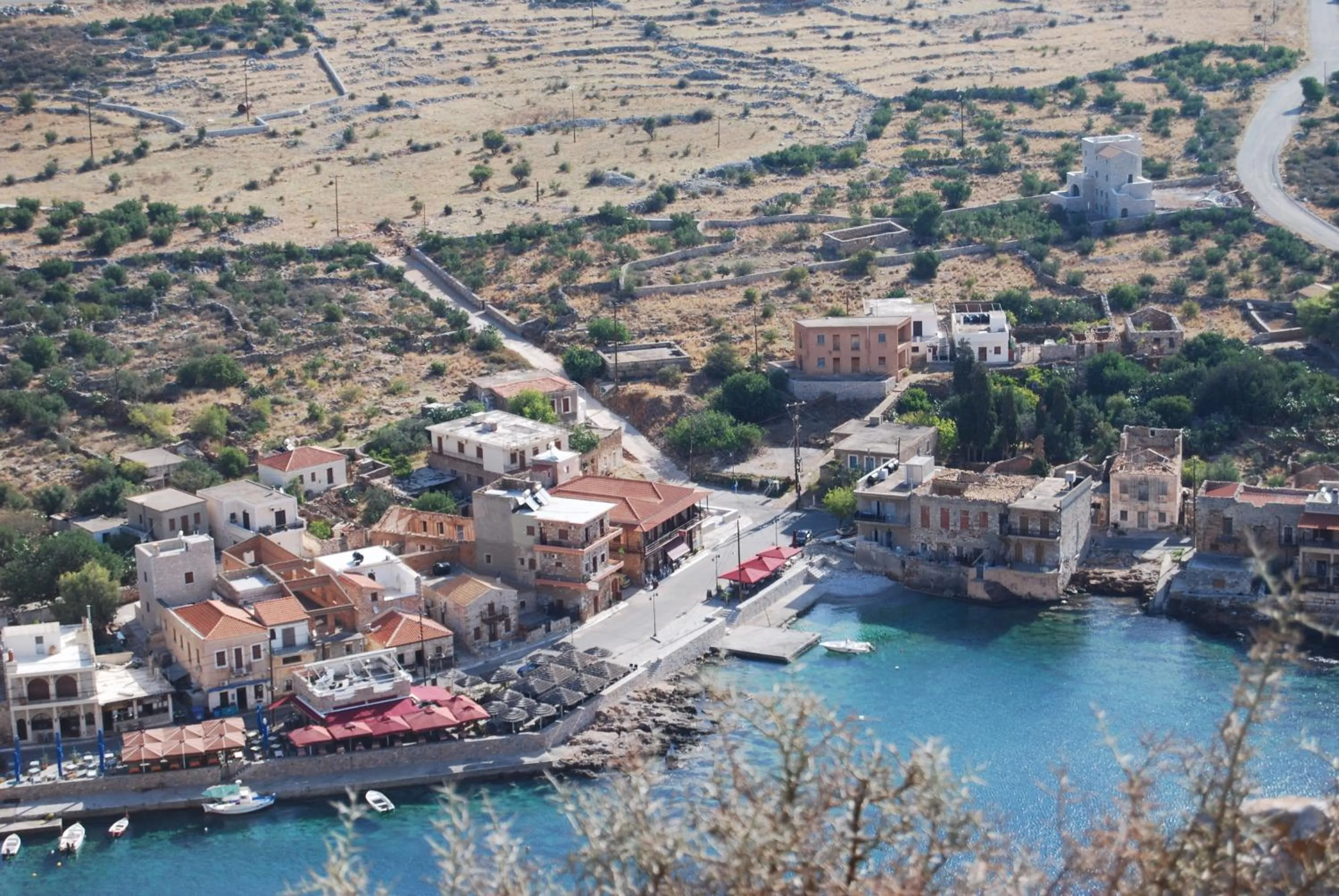 Off site in Akrotainaritis