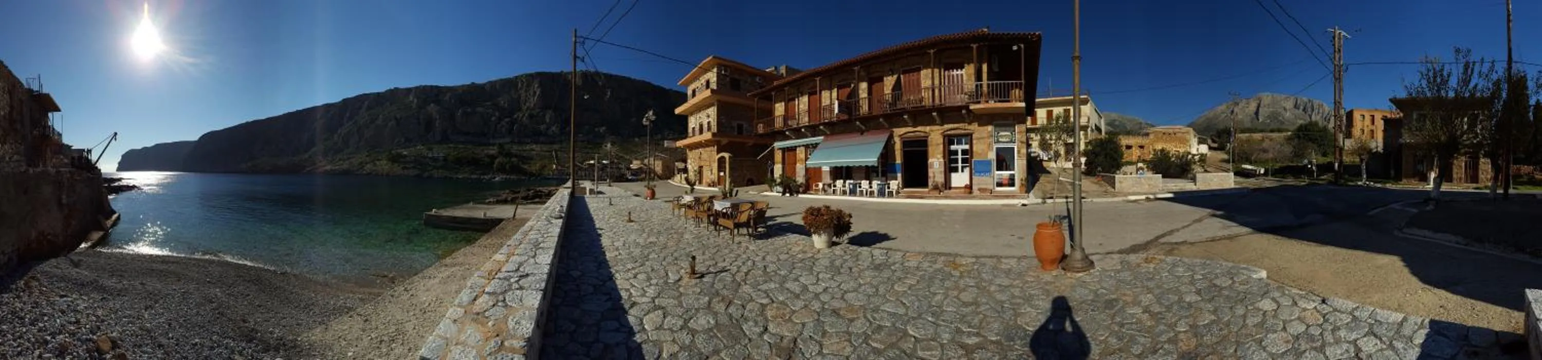Property building in Akrotainaritis