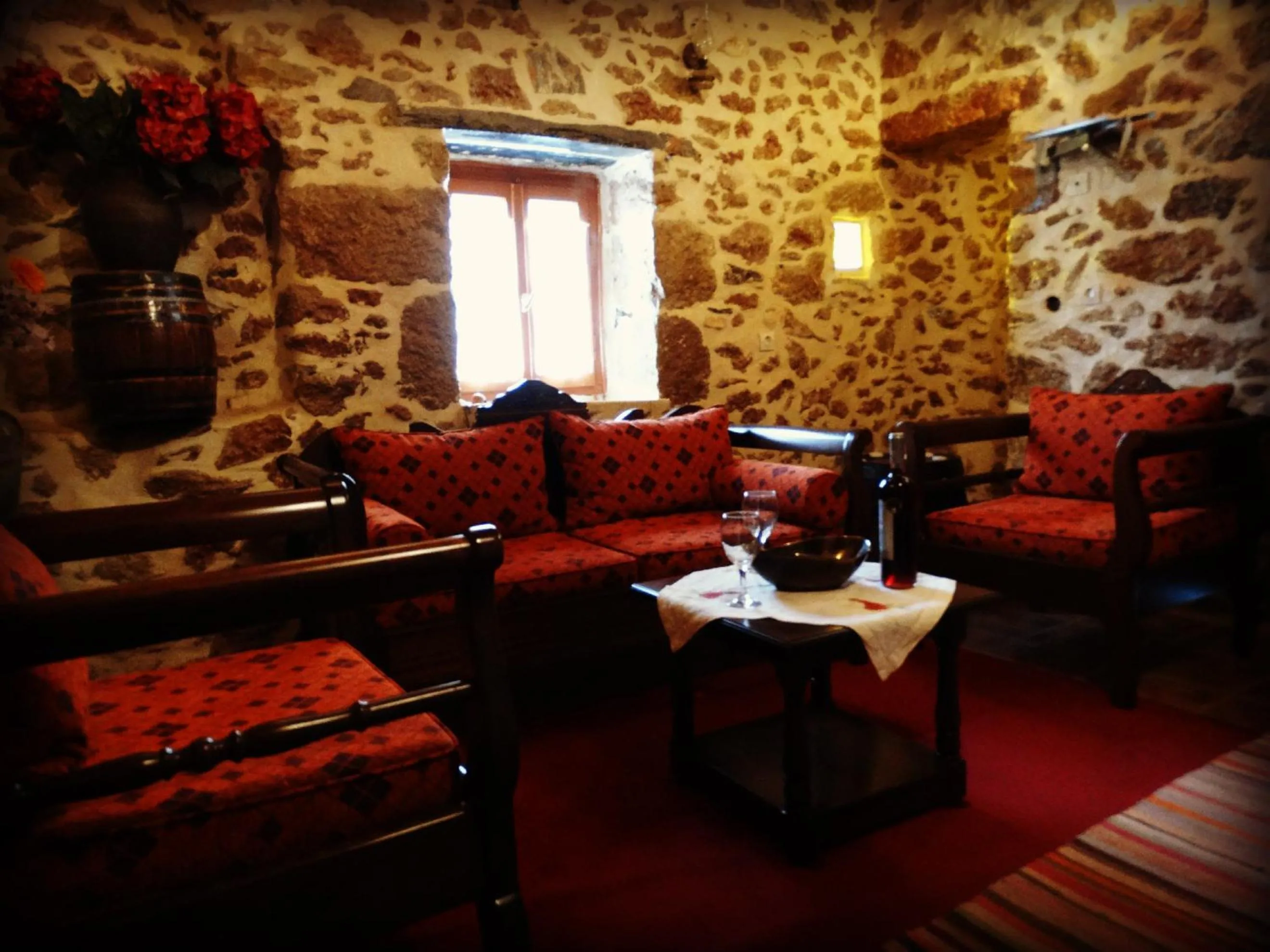 Patio in Akrotainaritis