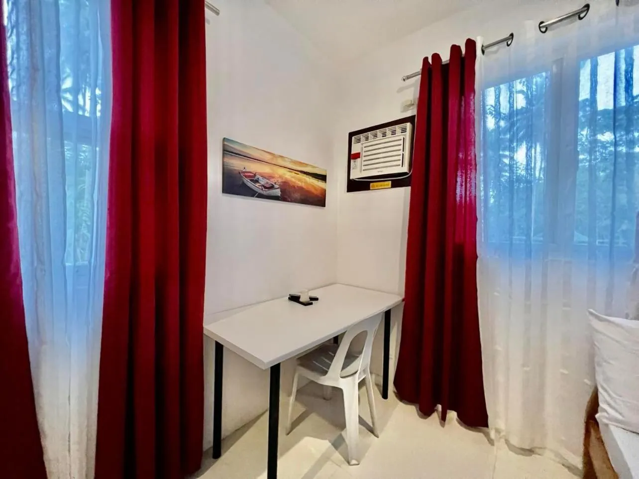 Bedroom, Bed in Batis ni Juan Leisureland