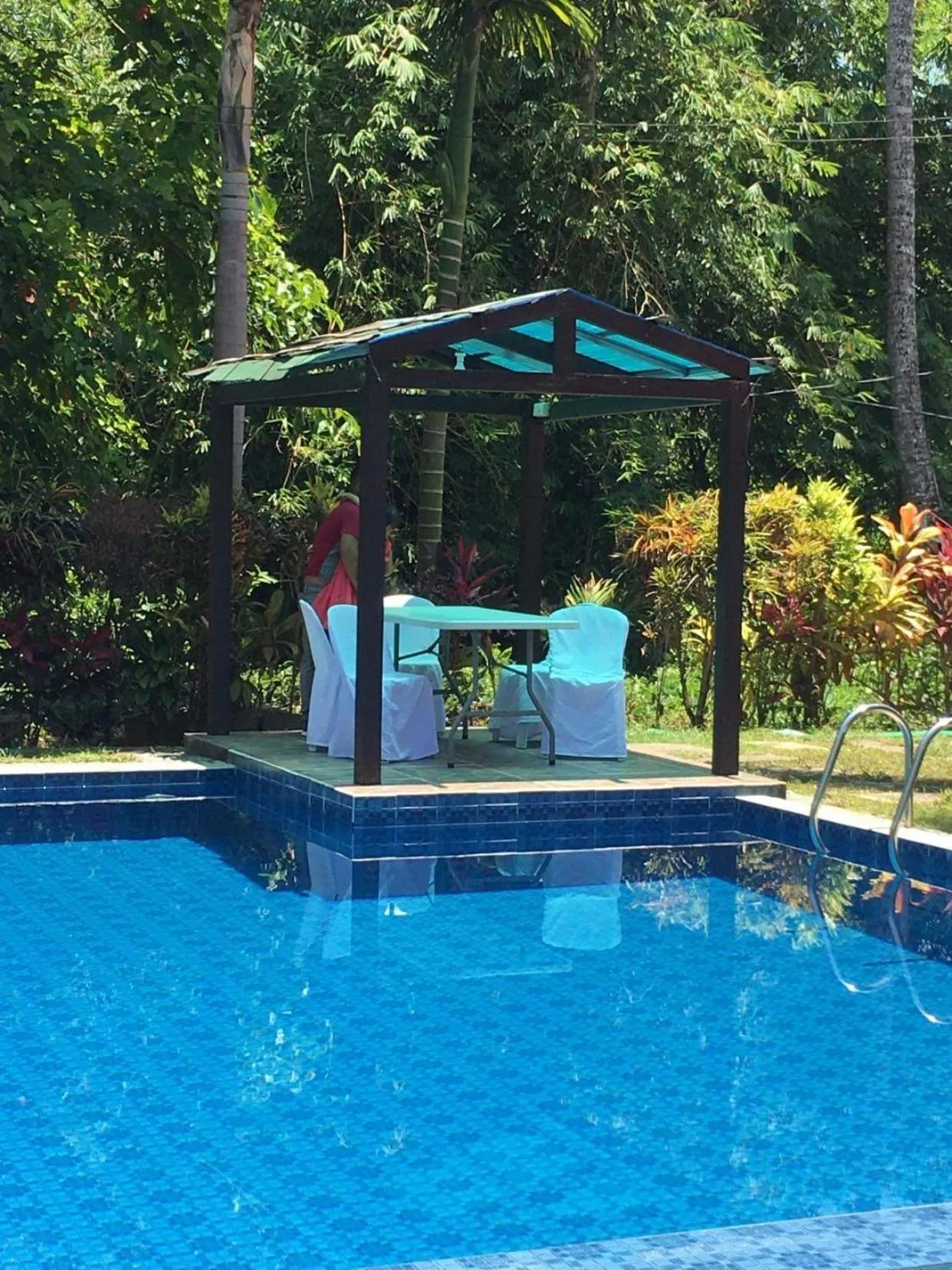 Swimming pool in Batis ni Juan Leisureland