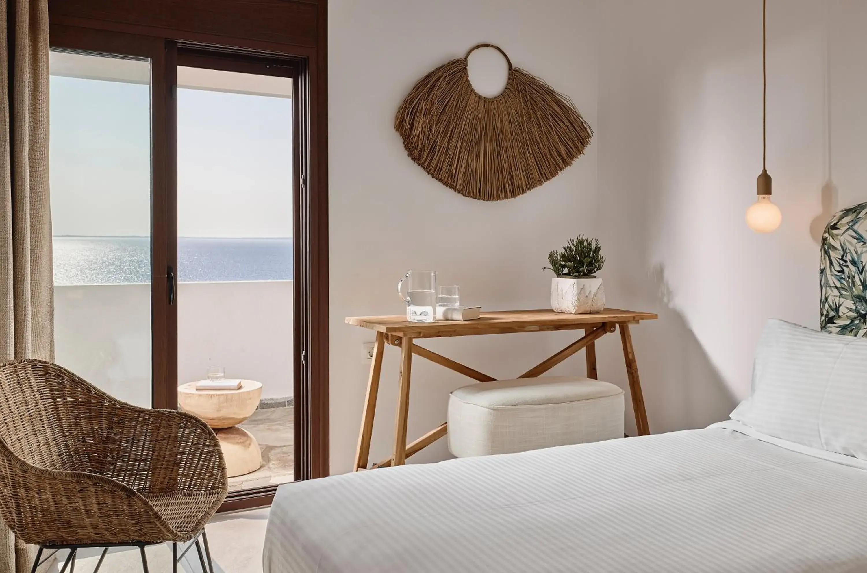 Photo of the whole room, Bed in Glavas Inn Hotel Photo of the whole room, Bed in Glavas Inn Hotel