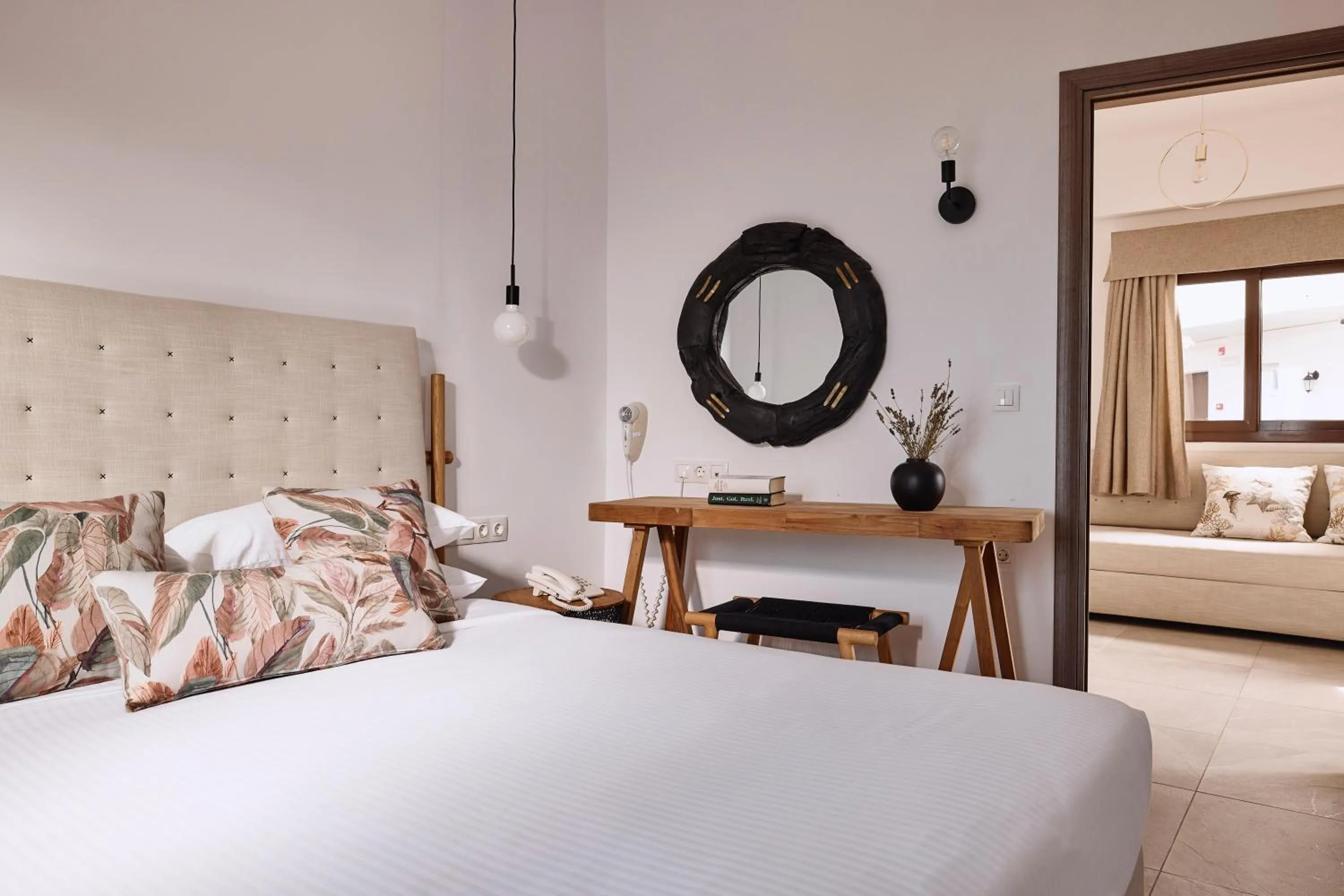 Photo of the whole room, Bed in Glavas Inn Hotel