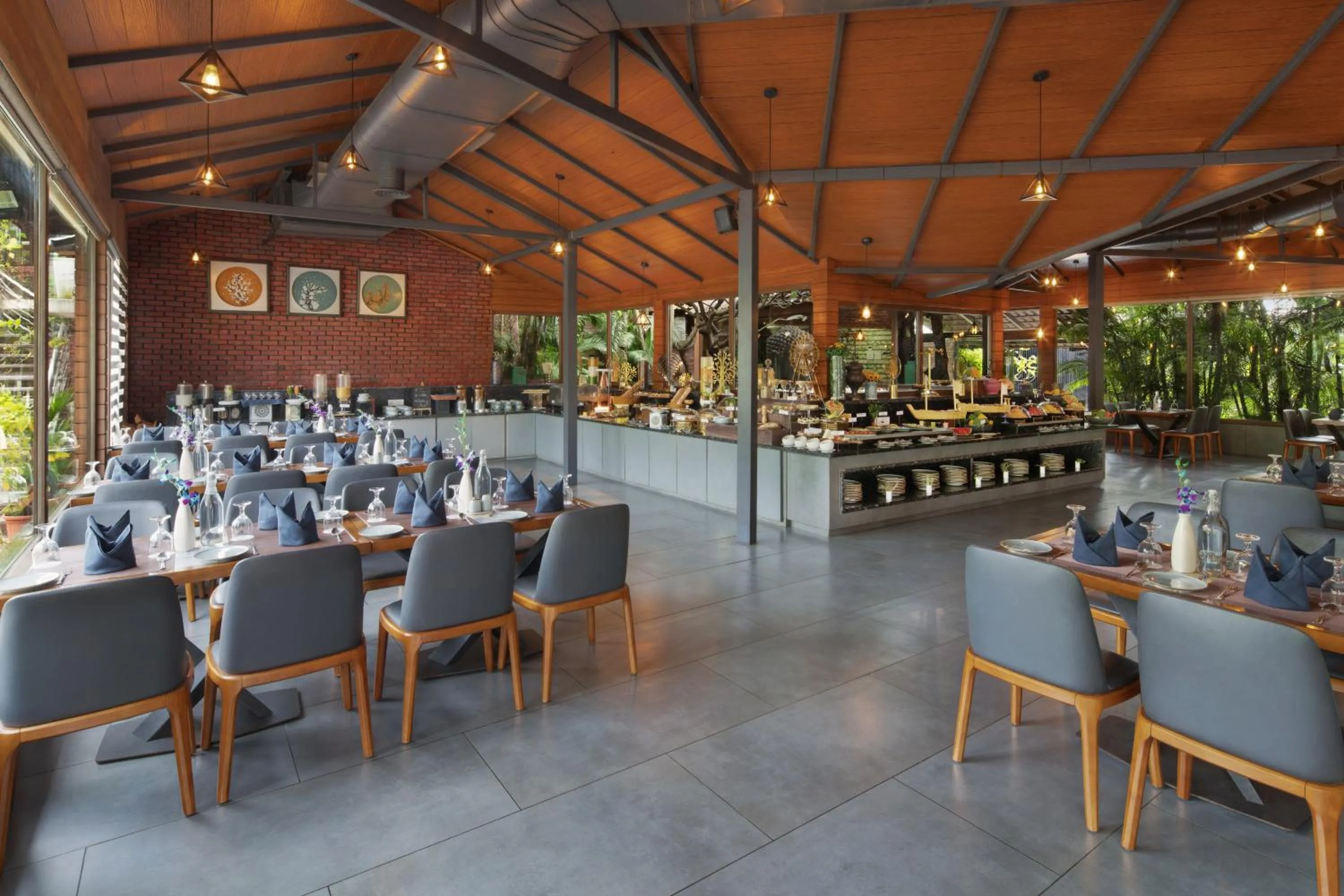 Breakfast in Treat Beach Resort