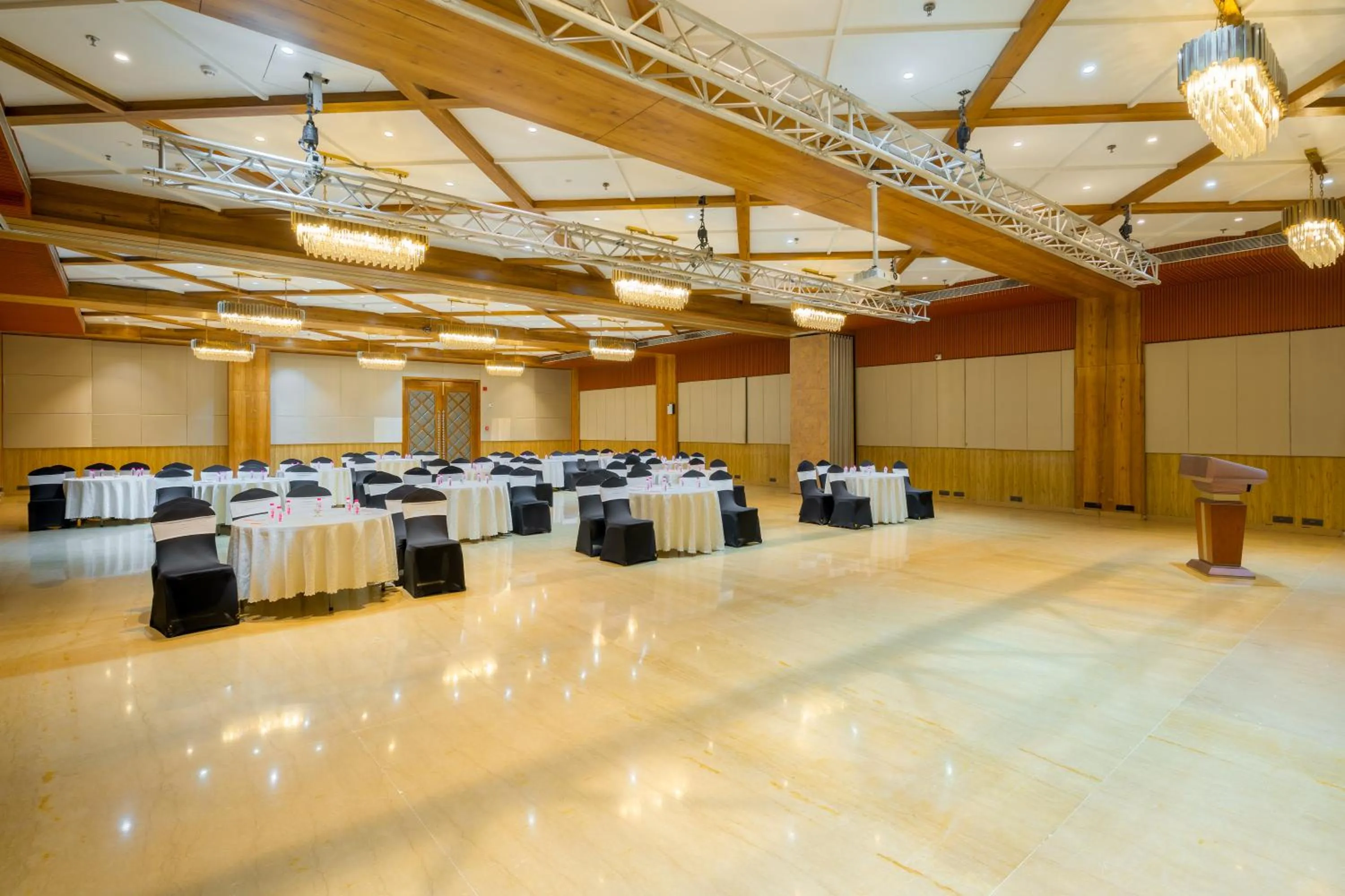 Business facilities in Treat Beach Resort