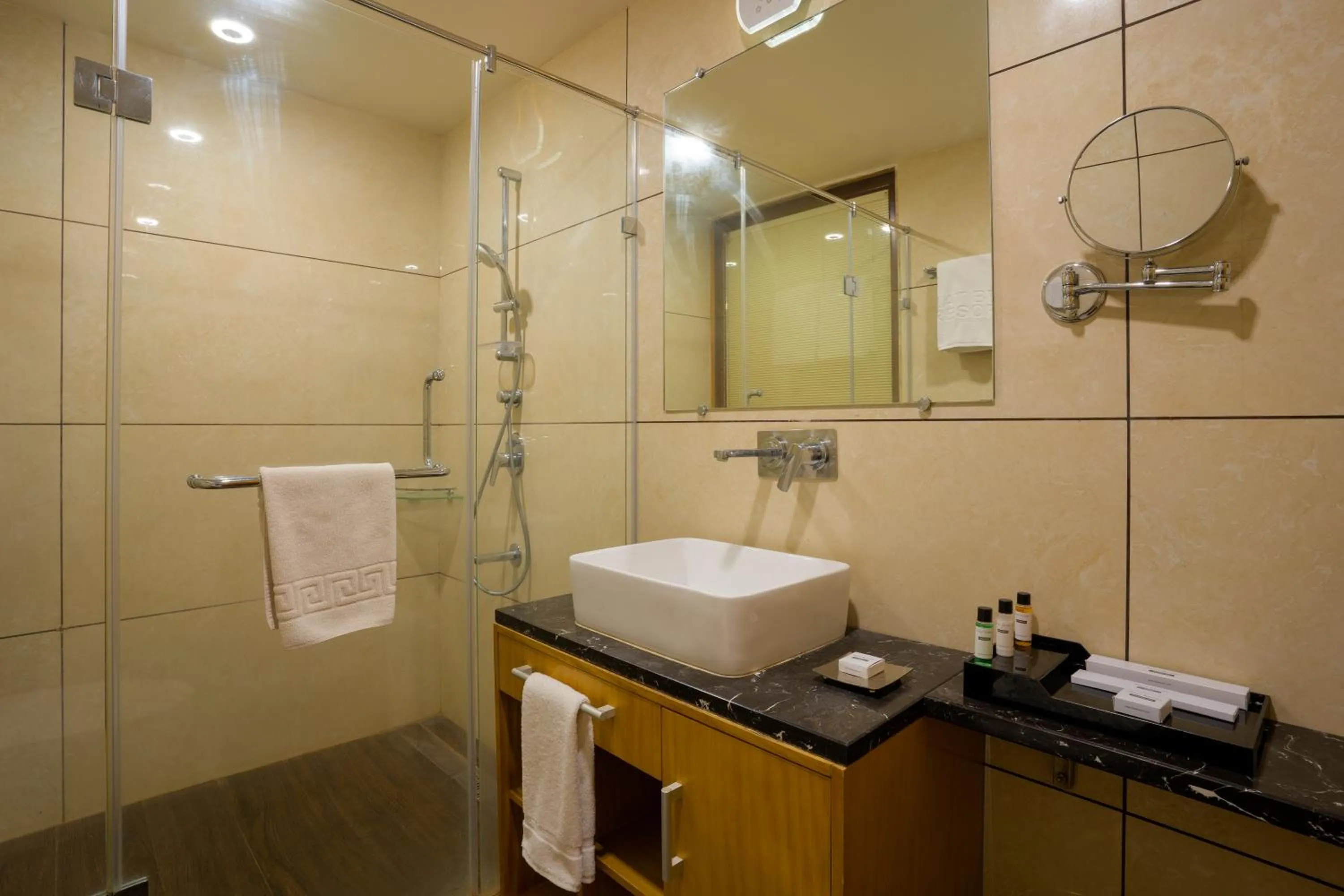 Bathroom in Treat Beach Resort