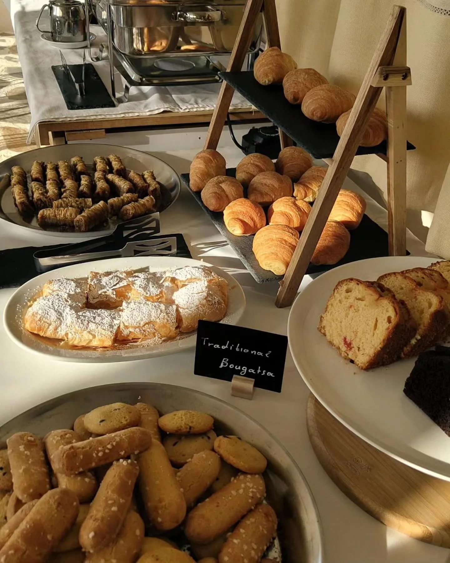 Buffet breakfast in Nimfi Hotel, Skiathos