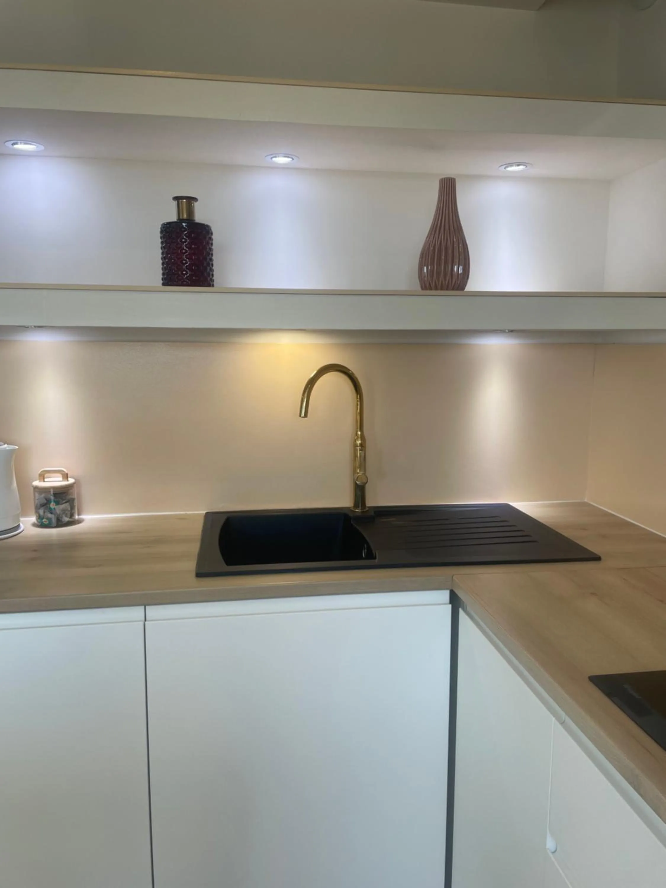 Kitchen or kitchenette in Les sapins verts -inspiration deluxe