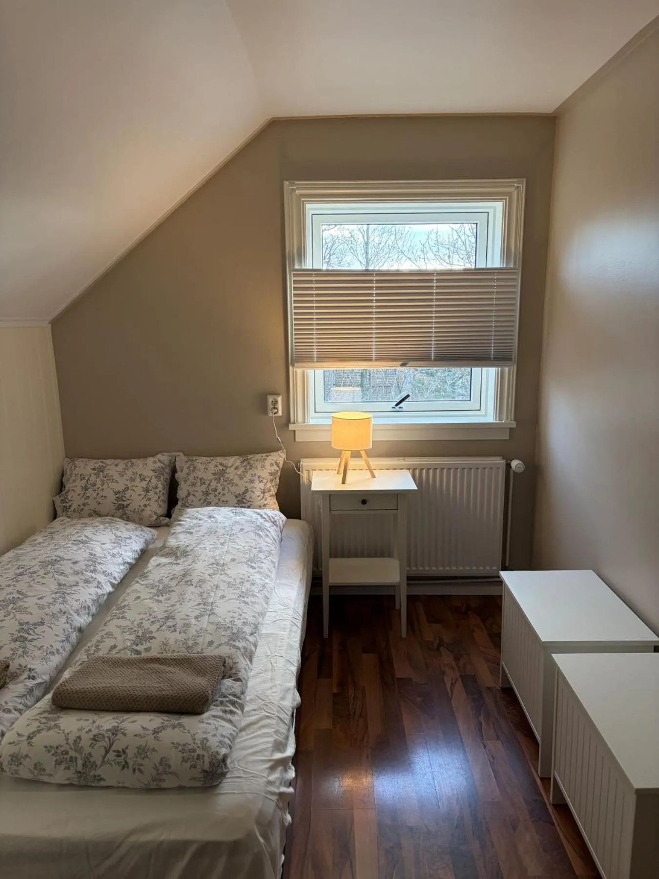 Bed in Eldstó Art Café Guesthouse