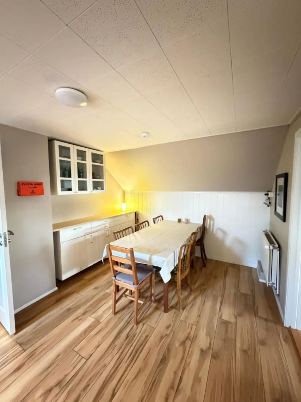 Kitchen or kitchenette in Eldstó Art Café Guesthouse