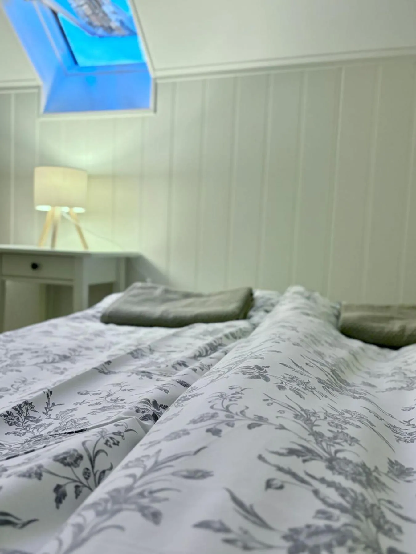 Bed in Eldstó Art Café Guesthouse