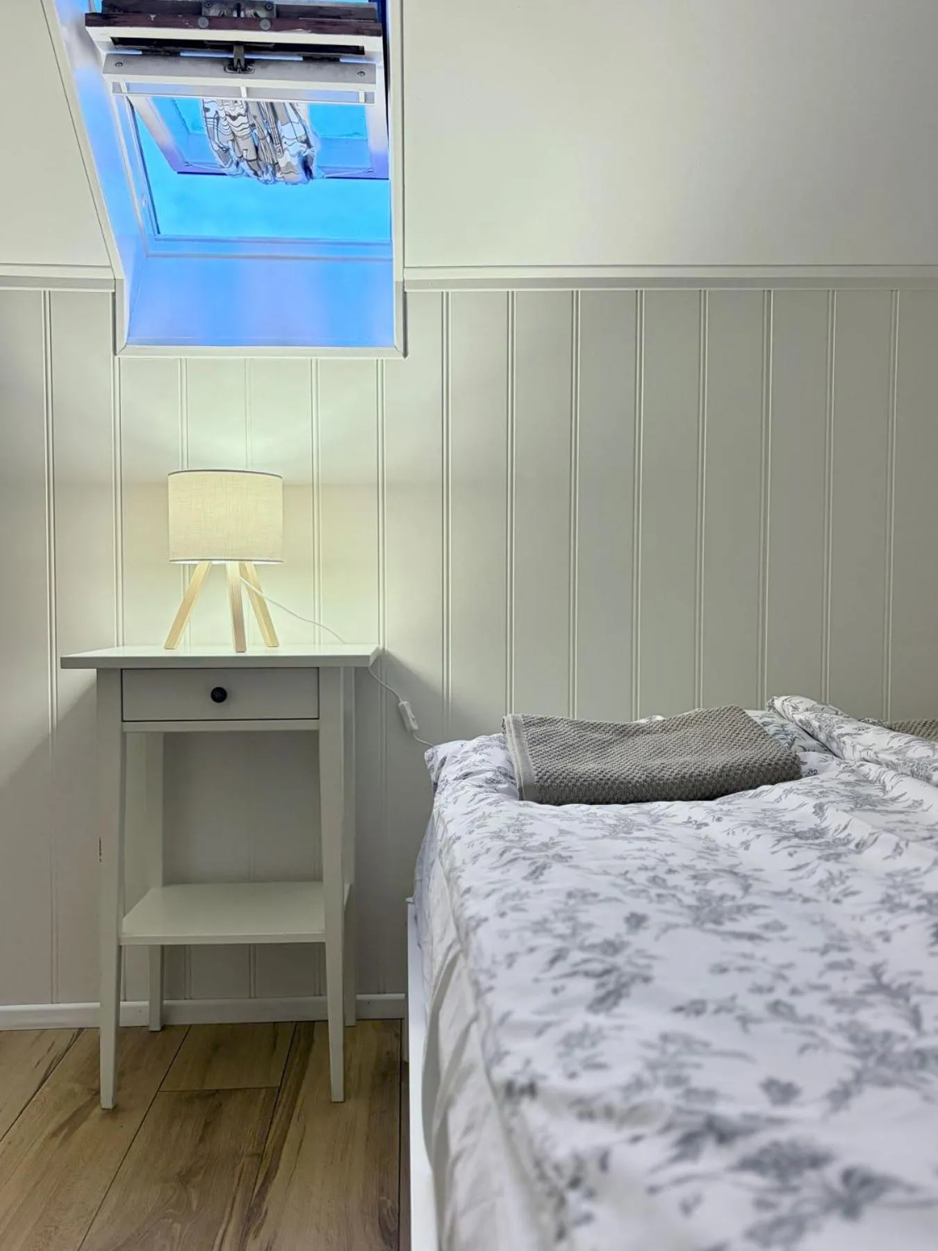 Bed in Eldstó Art Café Guesthouse