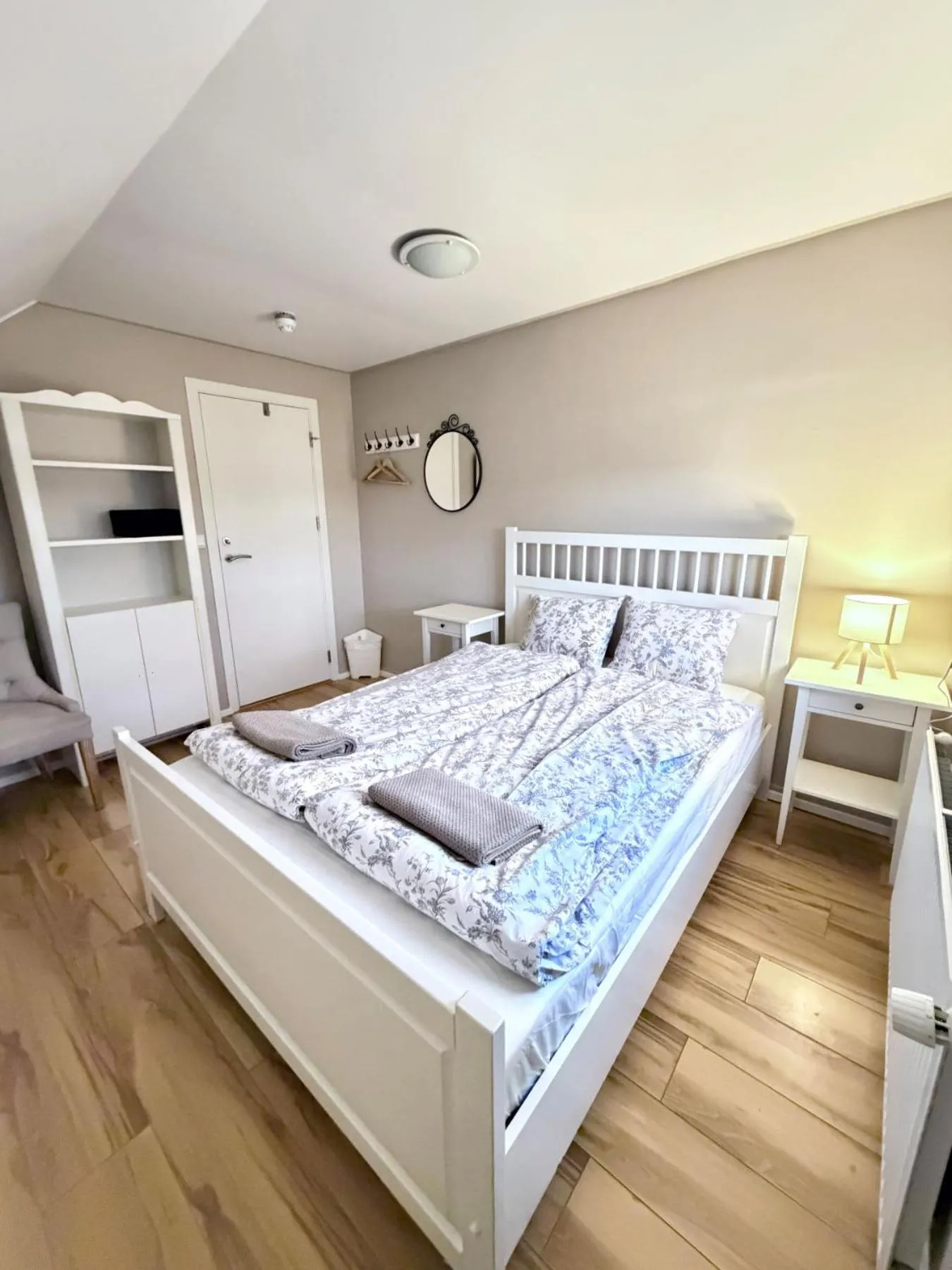 Bed in Eldstó Art Café Guesthouse