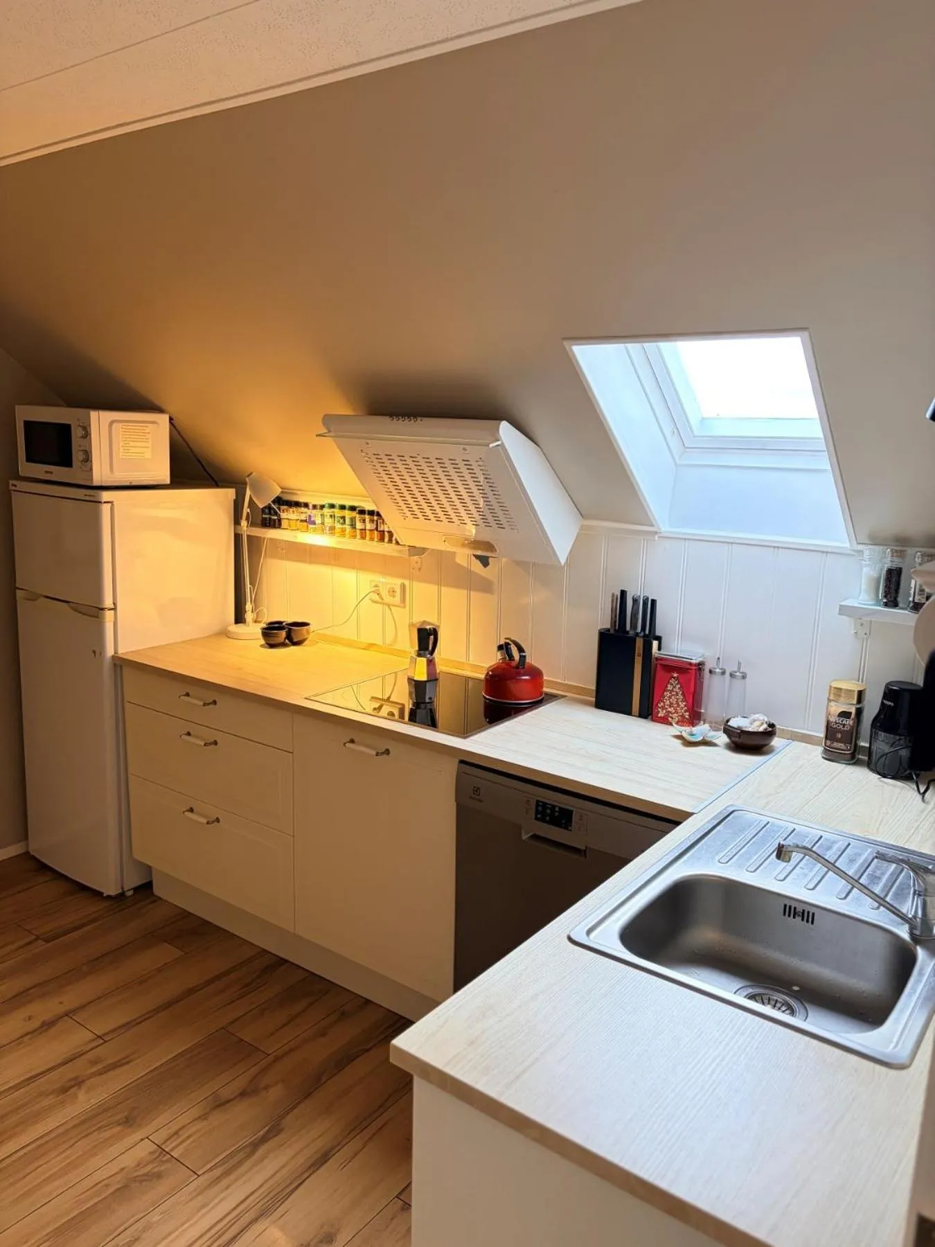 Kitchen or kitchenette in Eldstó Art Café Guesthouse