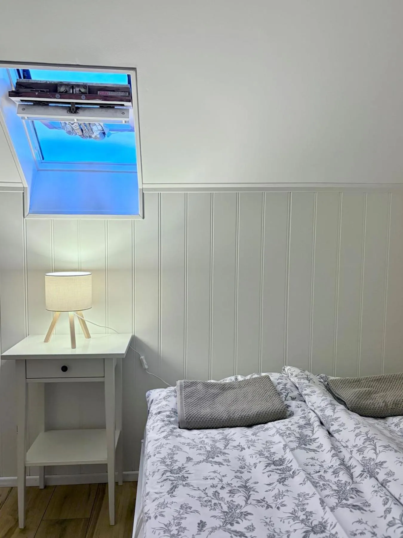 Bed in Eldstó Art Café Guesthouse