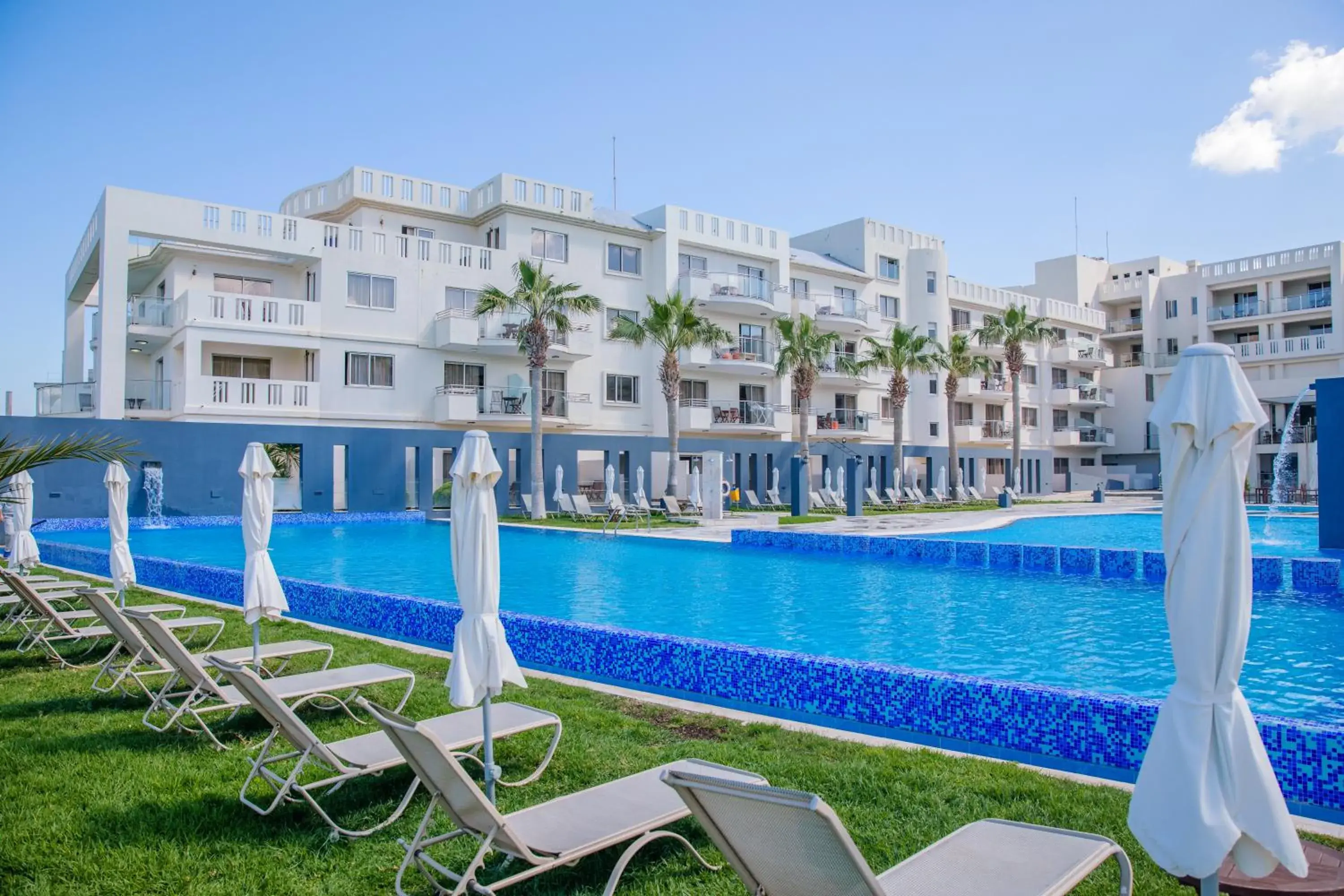 Property building in Blue Lagoon Kosher Hotel (by Capital Coast Resort & Spa) Property building in Blue Lagoon Kosher Hotel (by Capital Coast Resort & Spa)