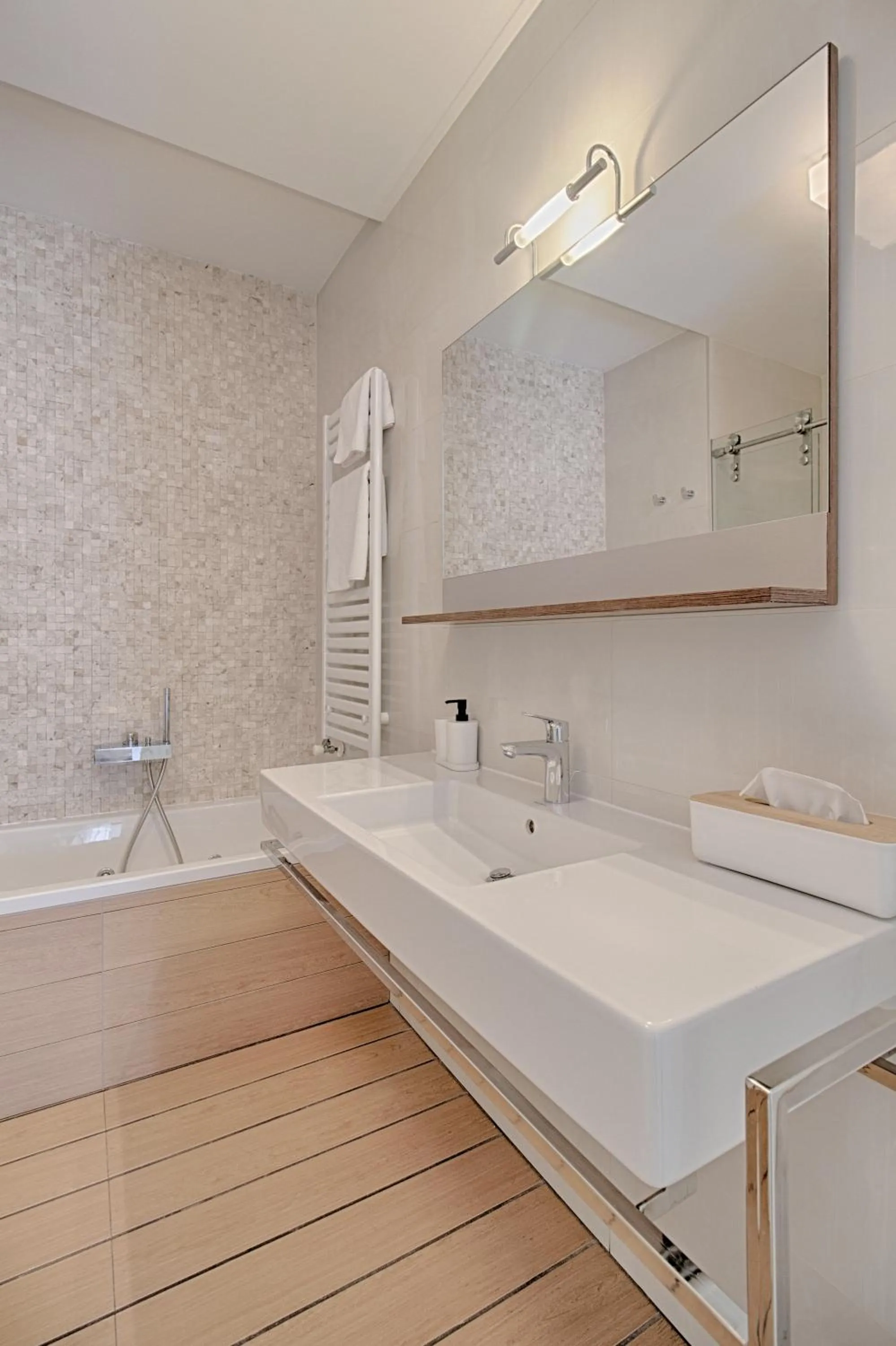 Bathroom in The Rooms Serviced Apartments Tirana