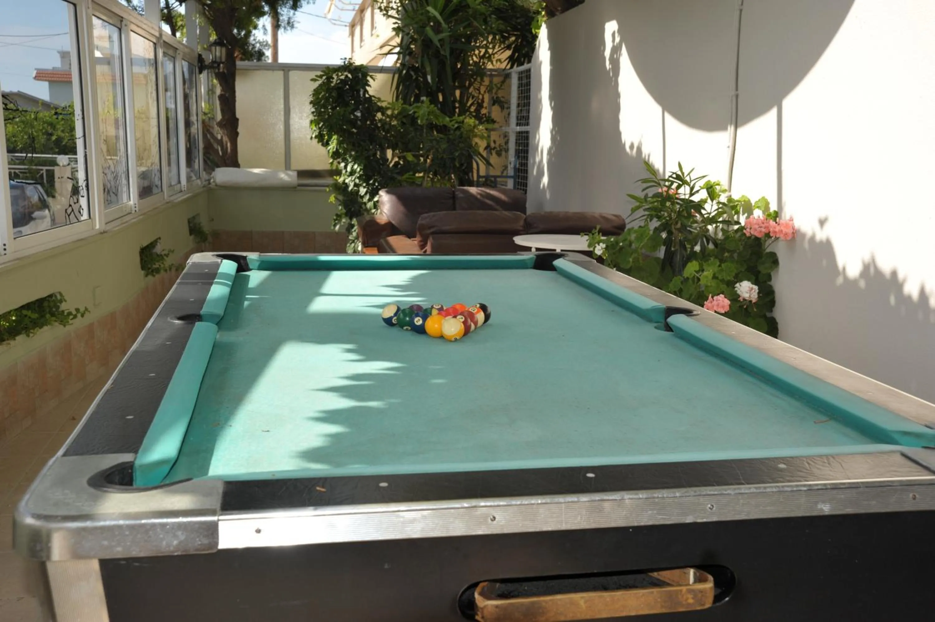 Billiard in Anseli Hotel